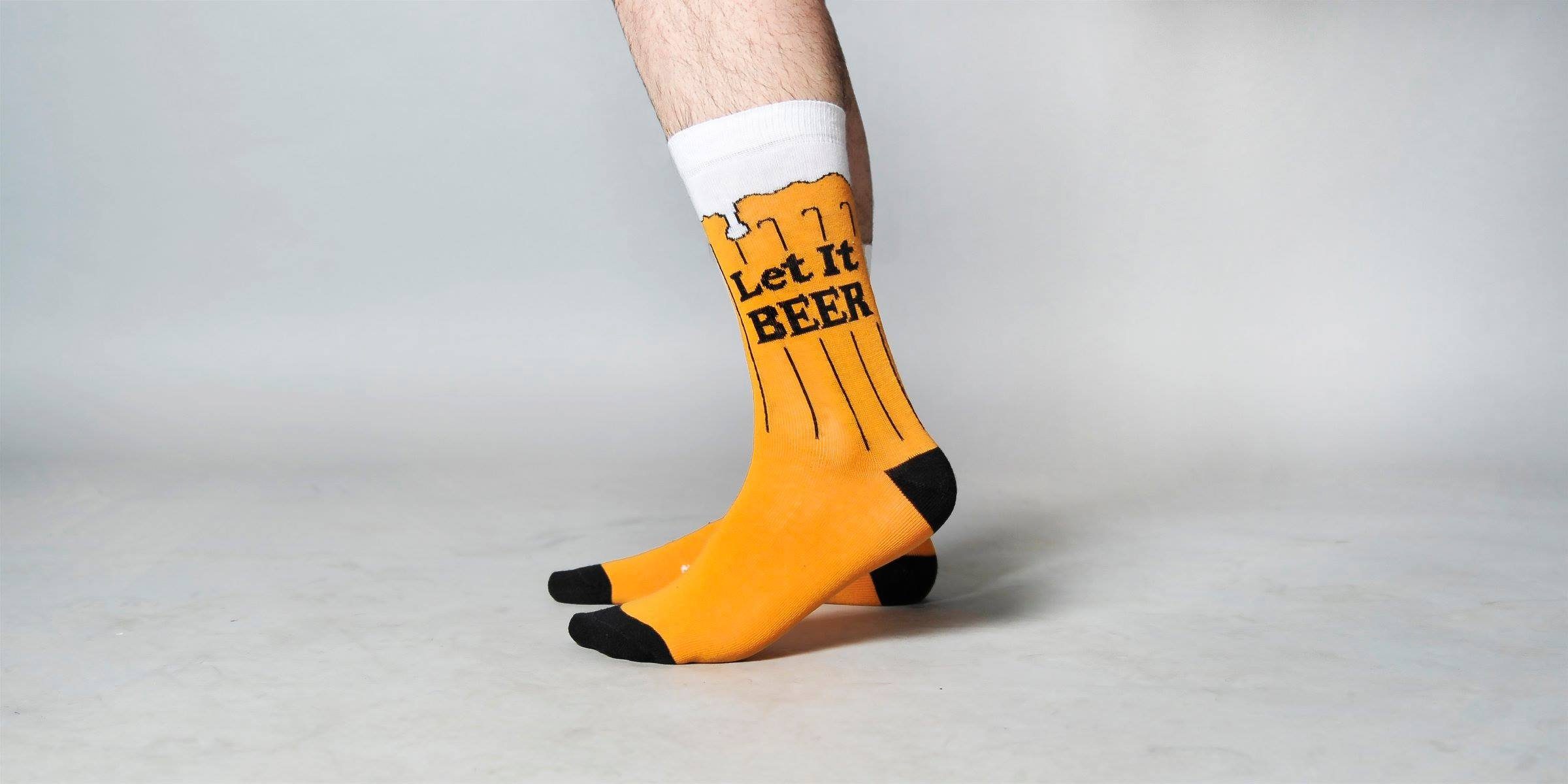 AlterSocks Freizeitsocken Lustige Socken Bier Socken Damen & Herren Unisex Größe 36 – 45 (1 Paar)