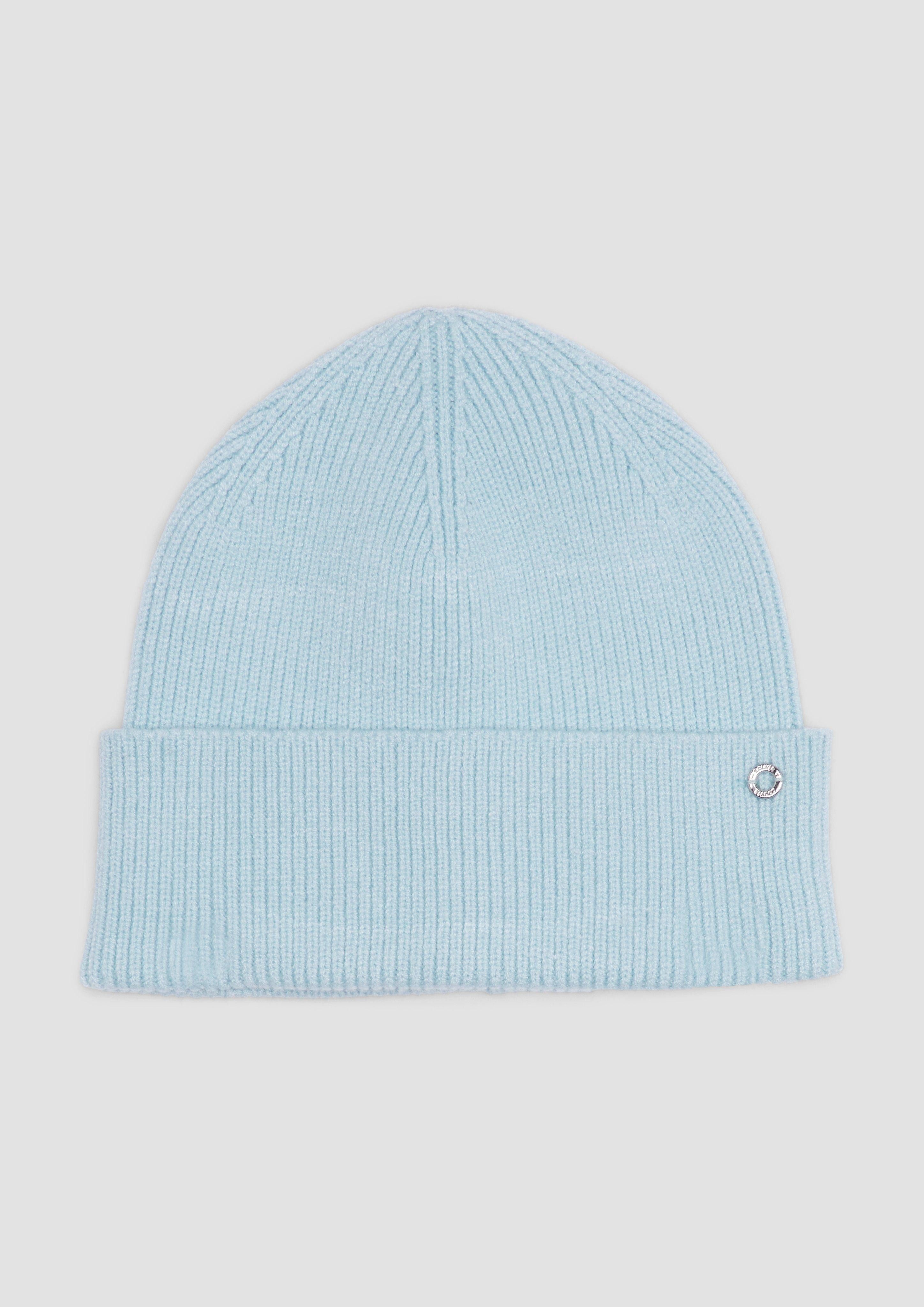 s.Oliver Strickmütze Gestrickte Beanie mit Umschlag und Logo-Detail Logo