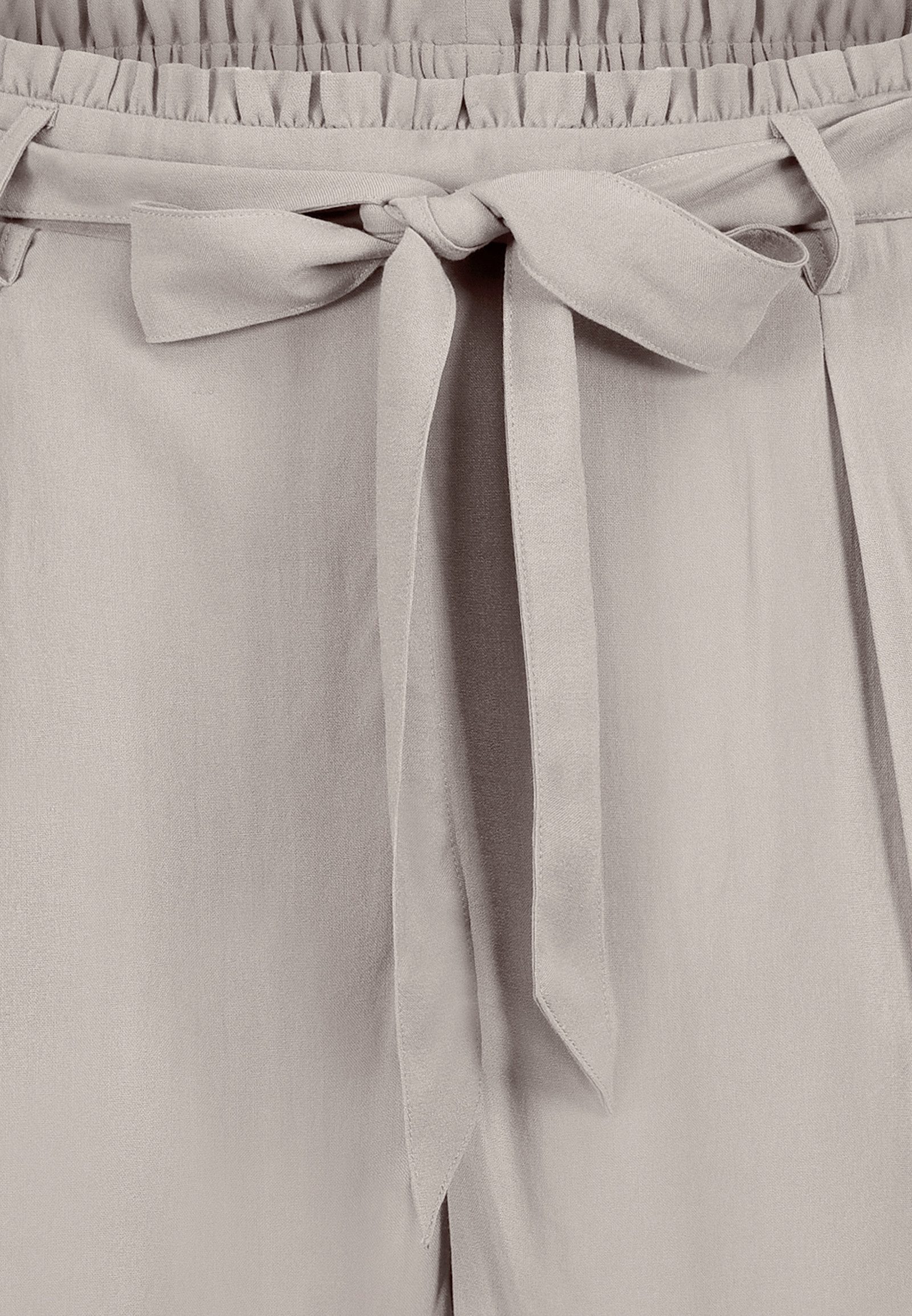 Fresh Made Bermudas Elegantes Palazzo Design mit dekorativem Bindegürtel für Damen Viskose aus verbesserter Rohstoffbeschaffung nachhaltig Normal Fit