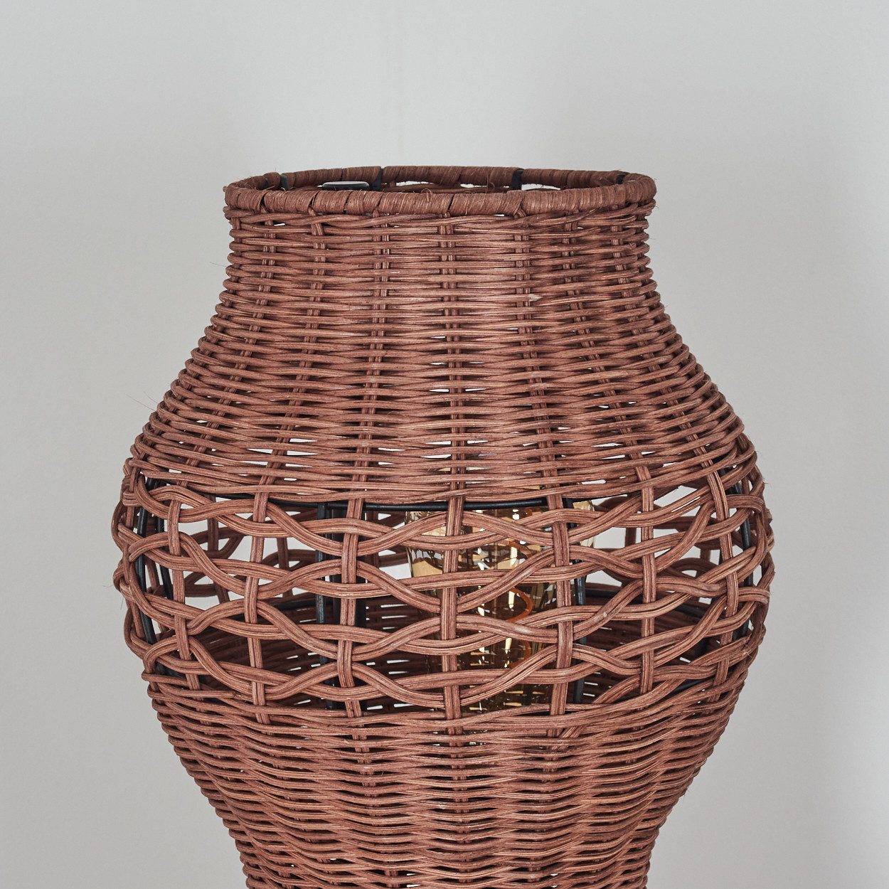 hofstein Stehlampe Stehlampe mit Schirm aus Rattan im skandinavischen Design, ohne Leuchtmittel, moderne Stehleuchte im Boho-Style mit Lichteffekt, E27, Höhe 111 cm