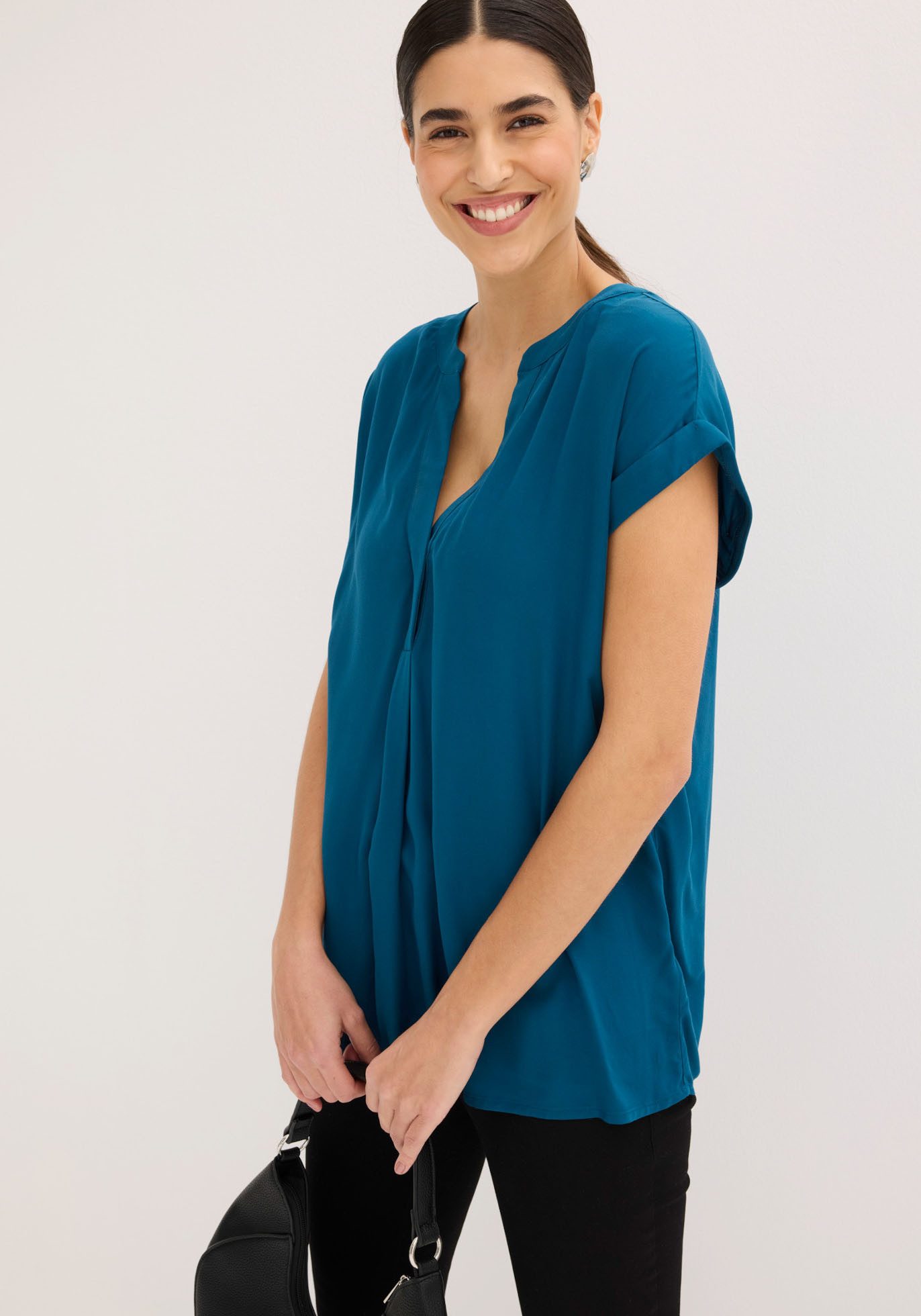 bonprix Tunika eleganter Look, Kurzarm-Design, Regular Fit, mit Henley-Kragen