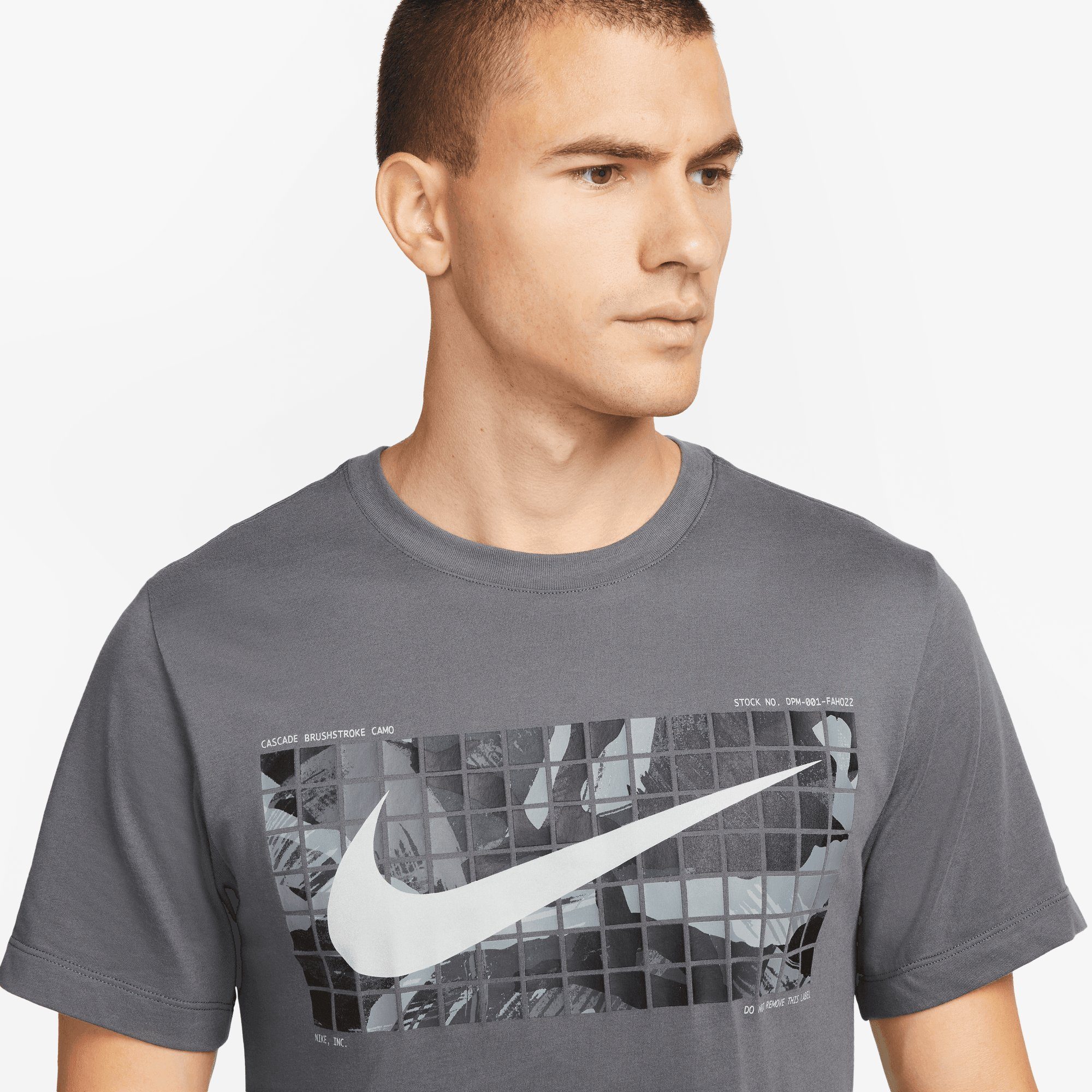 DRI-FIT T-SHIRT FITNESS Trainingsshirt IRON GREY Nike MEN'S CAMO