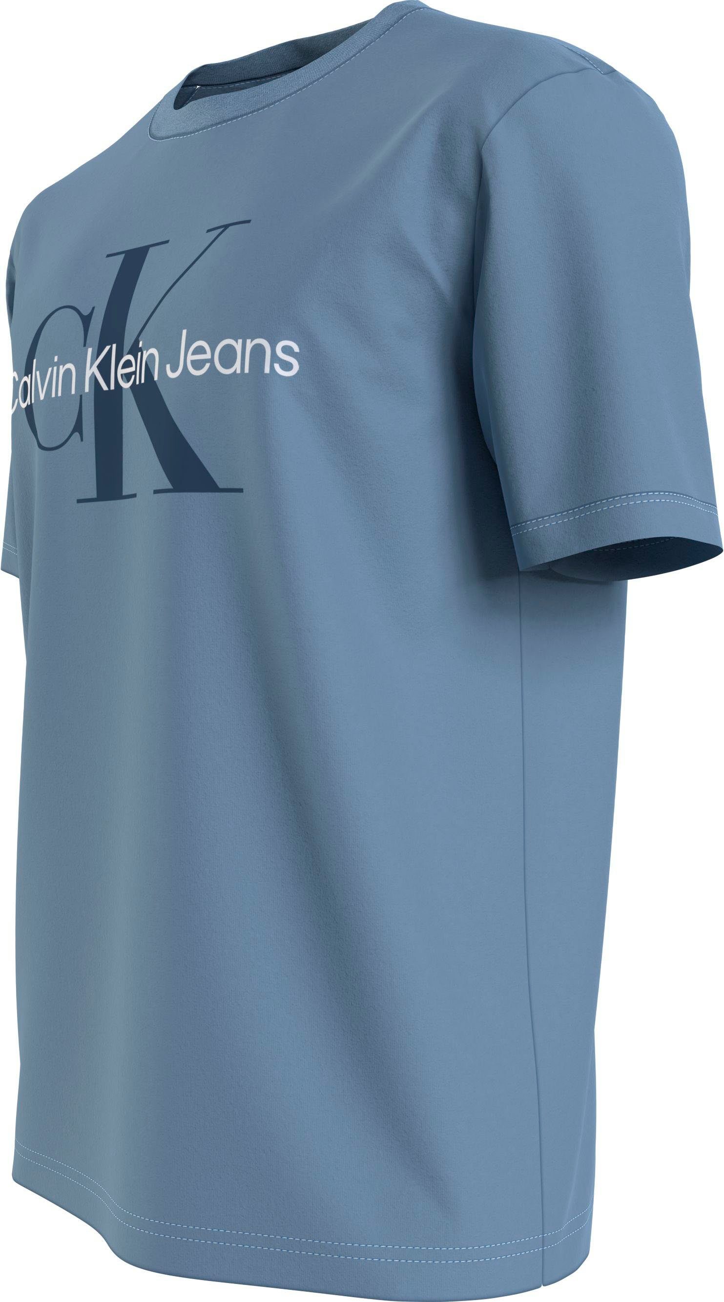SEASONAL Logoschriftzug Calvin Iceland Klein mit MONOLOGO TEE Blue Brust Calvin Klein auf Jeans T-Shirt der
