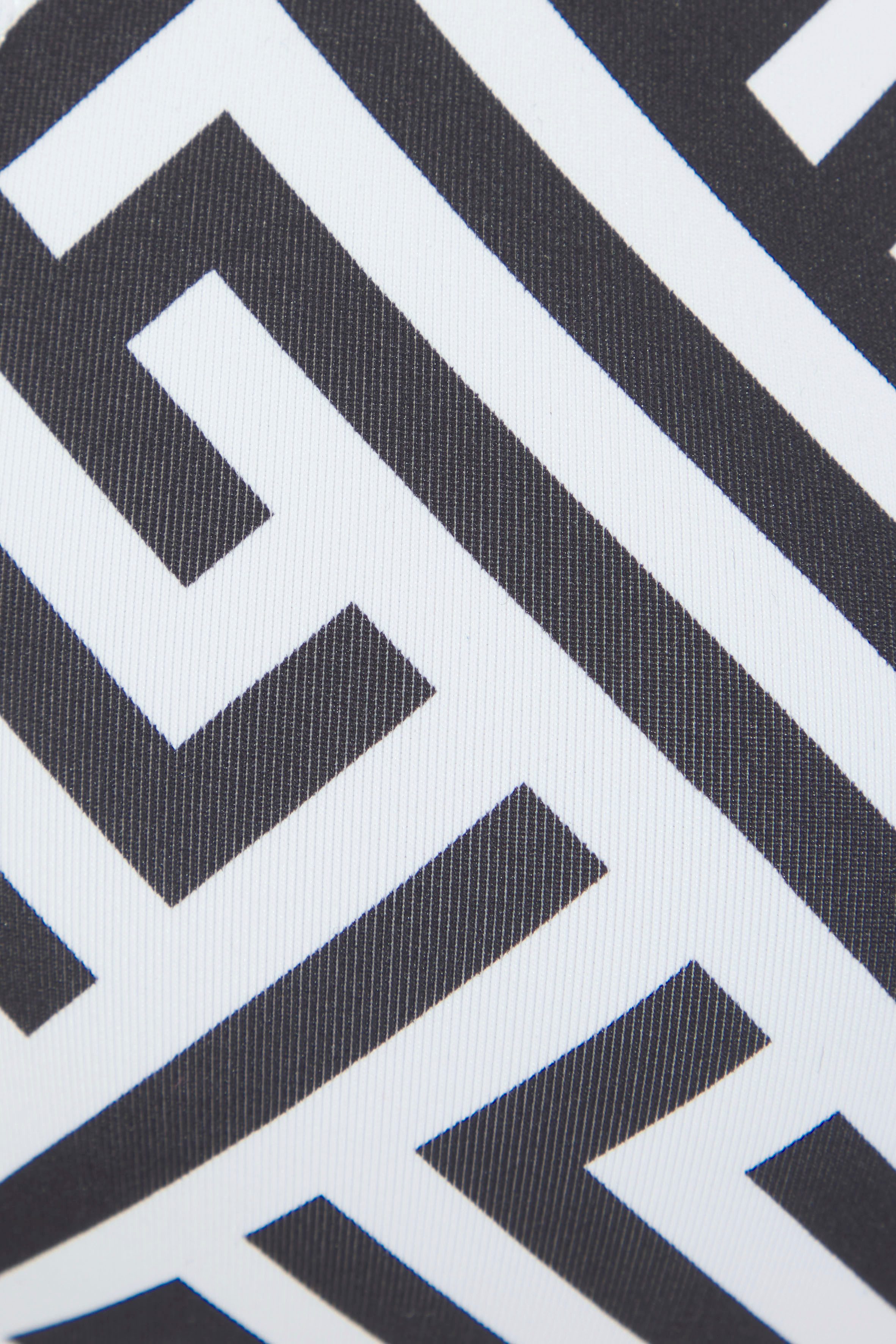 Buffalo Triangel-Bikini-Top Gioletta, mit modischen Kontrastträgern