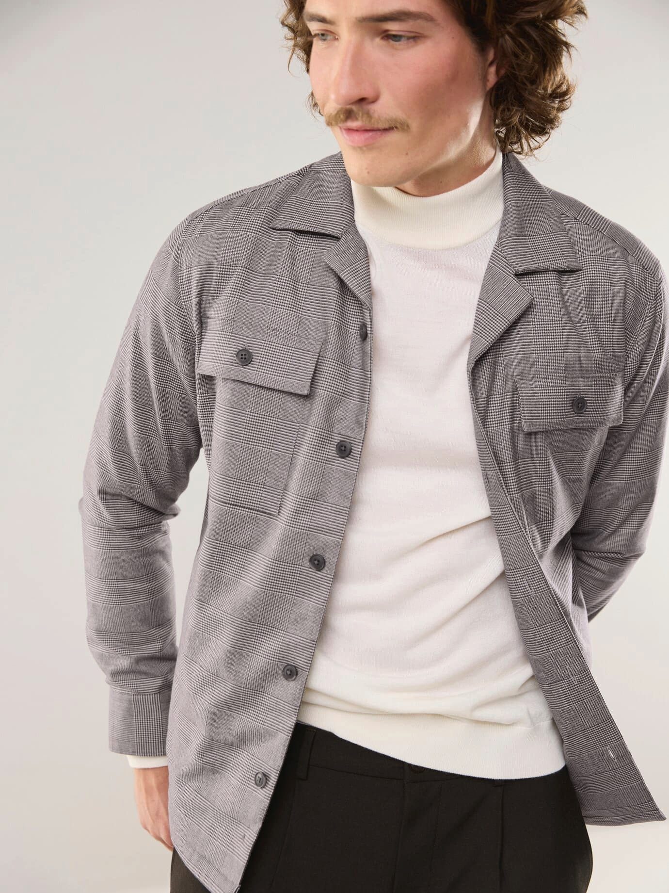 Walbusch Langarmhemd Herren Gefüttertes Overshirt aus Flanell Regular fit Kentkragen Langarm, pflegeleicht, atmungsaktiv, wärmend