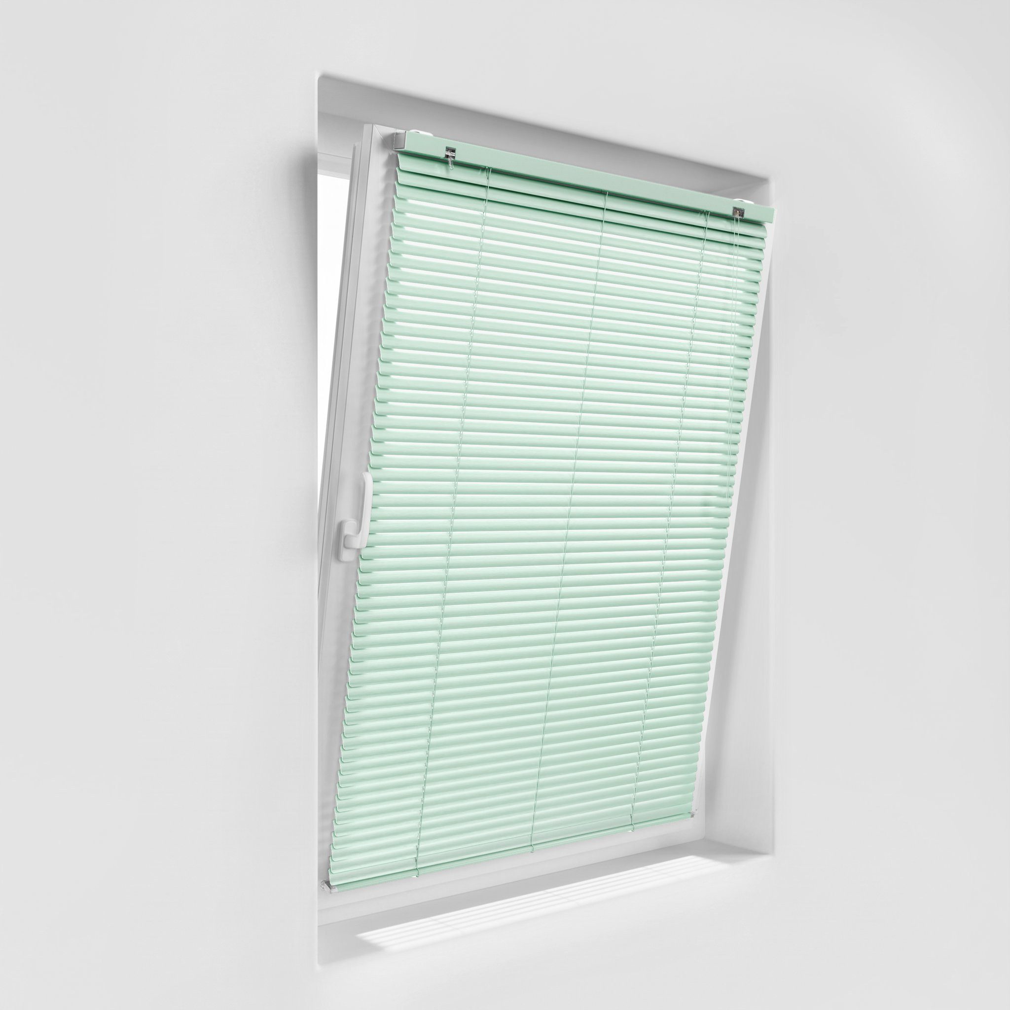Victoria M. Jalousie Aluminium Jalousie, 45 x 130 cm, mondschein-grün matt, mit Bohrenohne Bohren, freihängend, Sicht- Licht- und Blendschutz, inkl. Klemmclips
