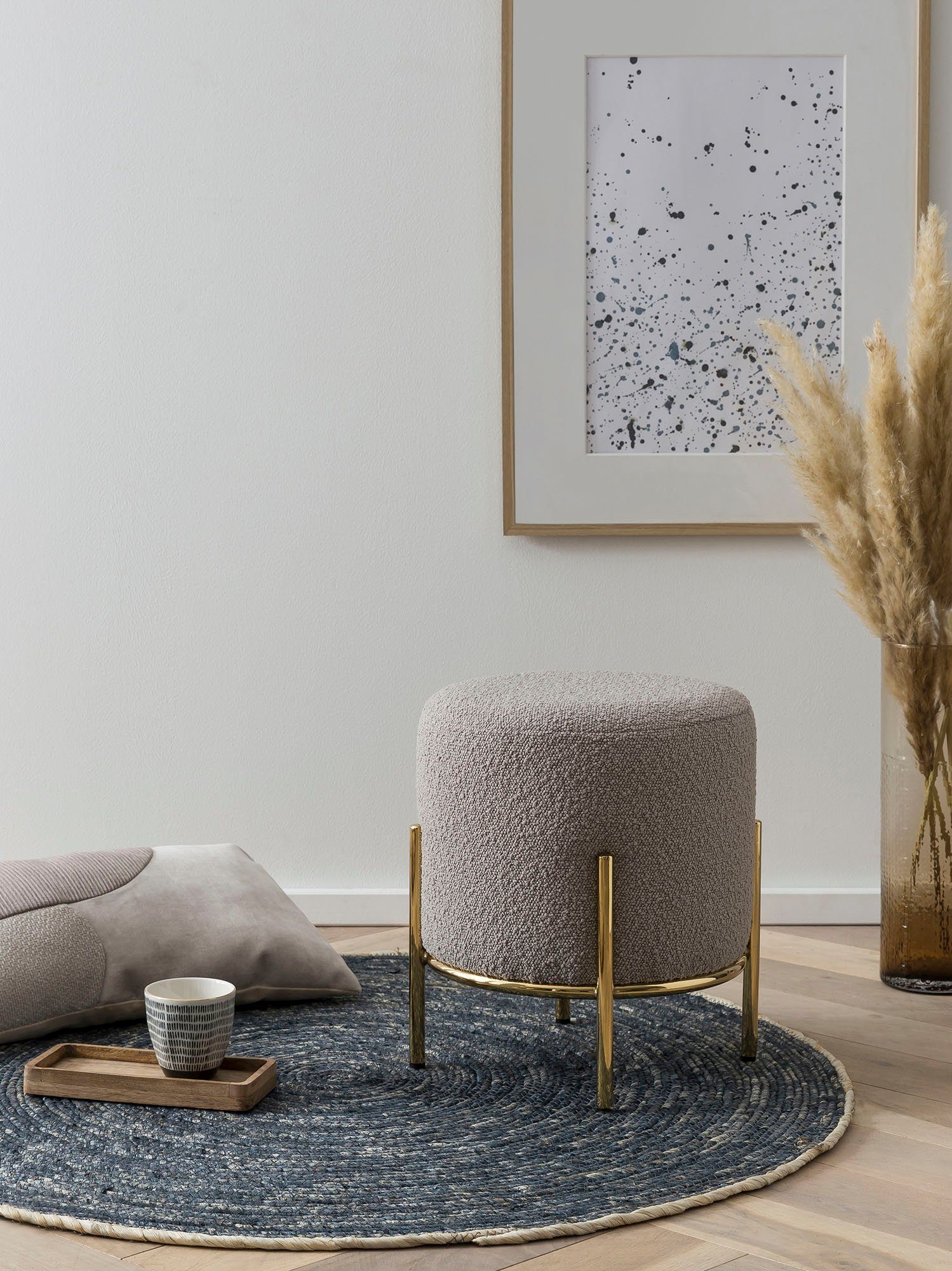 SalesFever Polsterhocker, mit Design-Gestell aus goldfarbenem günstig online kaufen