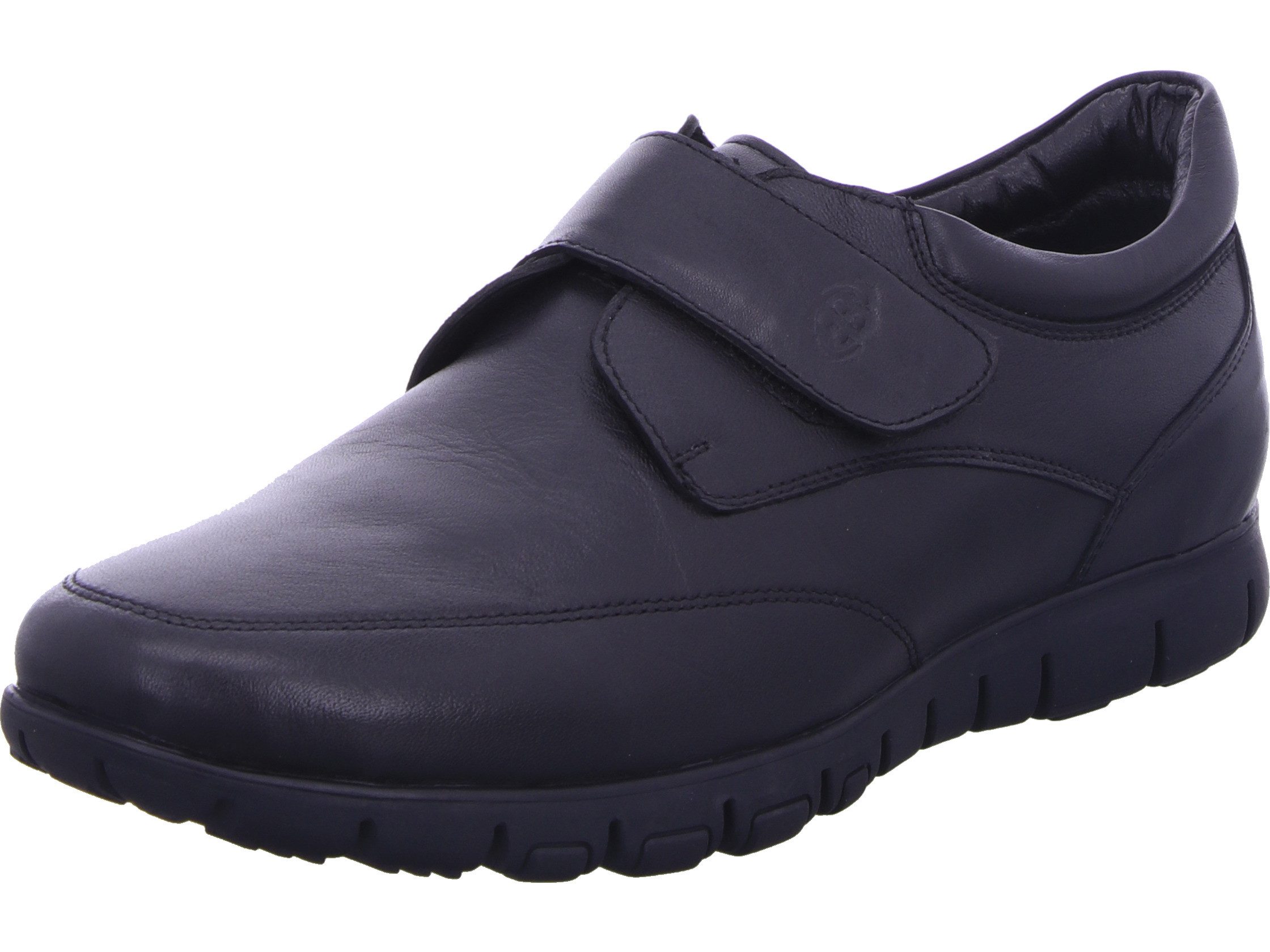 Amir V Slipper