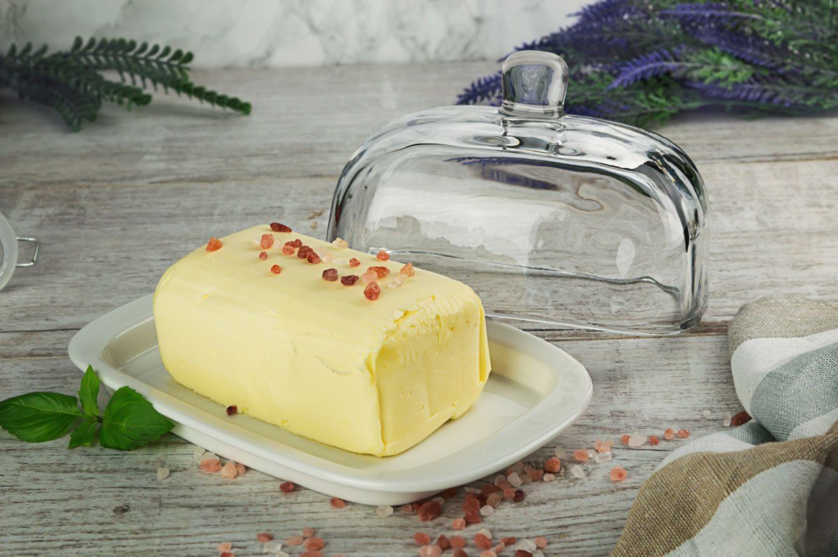 Sendez Butterdose auf Porzellanteller Butterglocke Butterschale Kühlschrankbutterdose – Bild 4 von 4