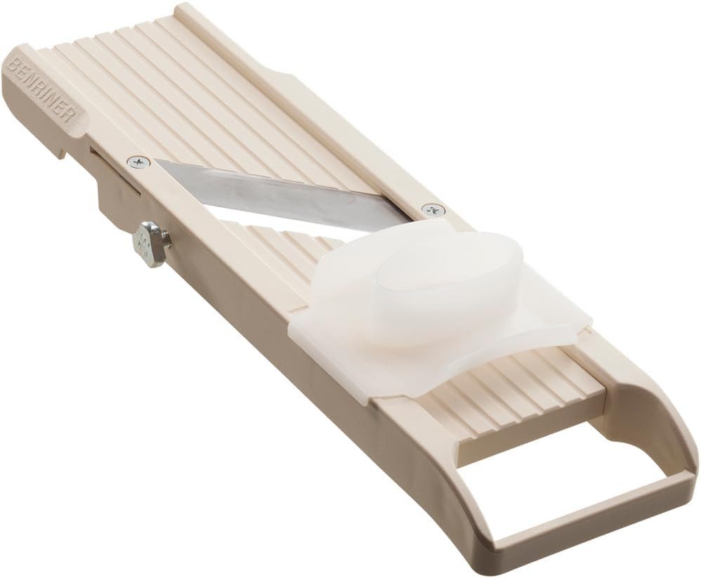 Benriner Gemüsehobel No. 64W Profi Mandoline Gemüsehobel – 64 mm, (1-St)