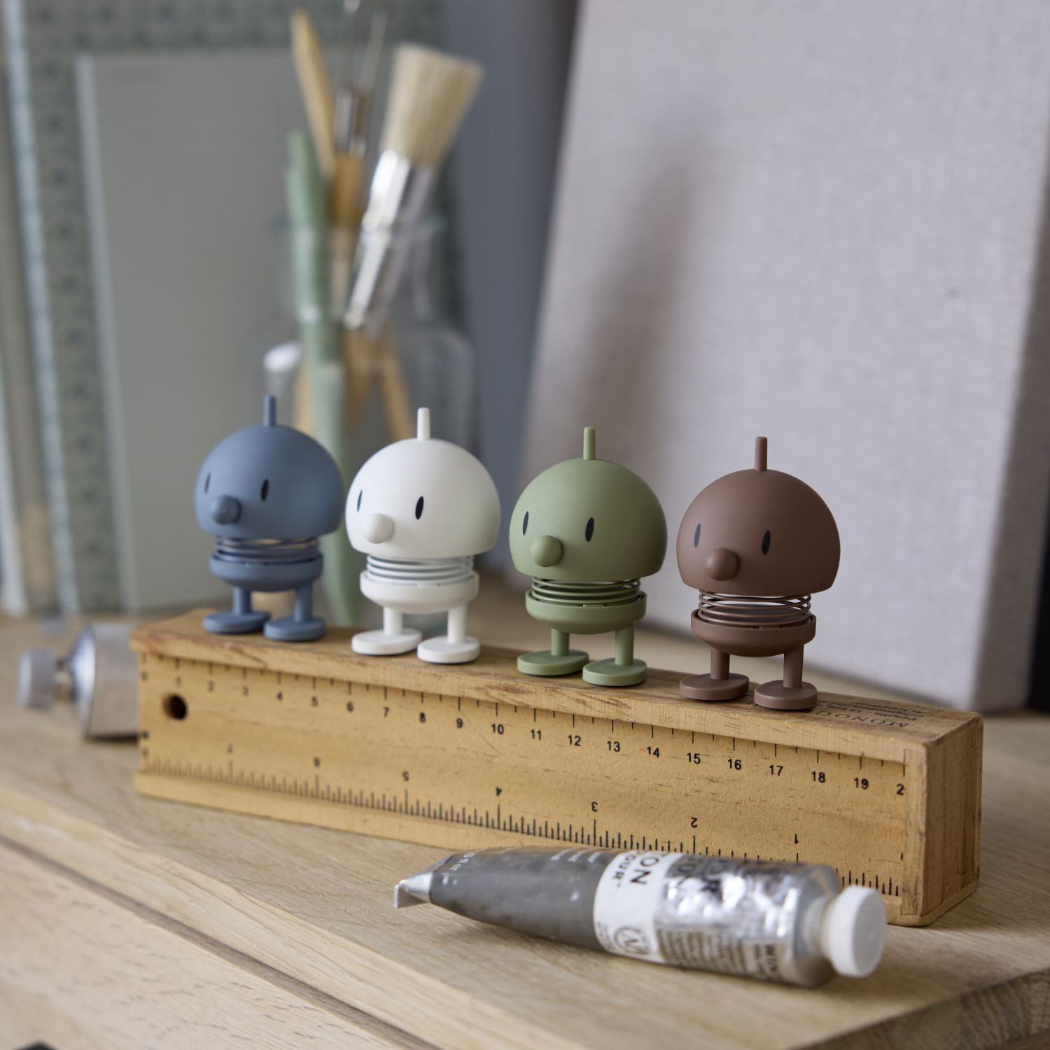 HOPTIMIST Dekofigur Bumble XS Soft Sky – Bild 2 von 2