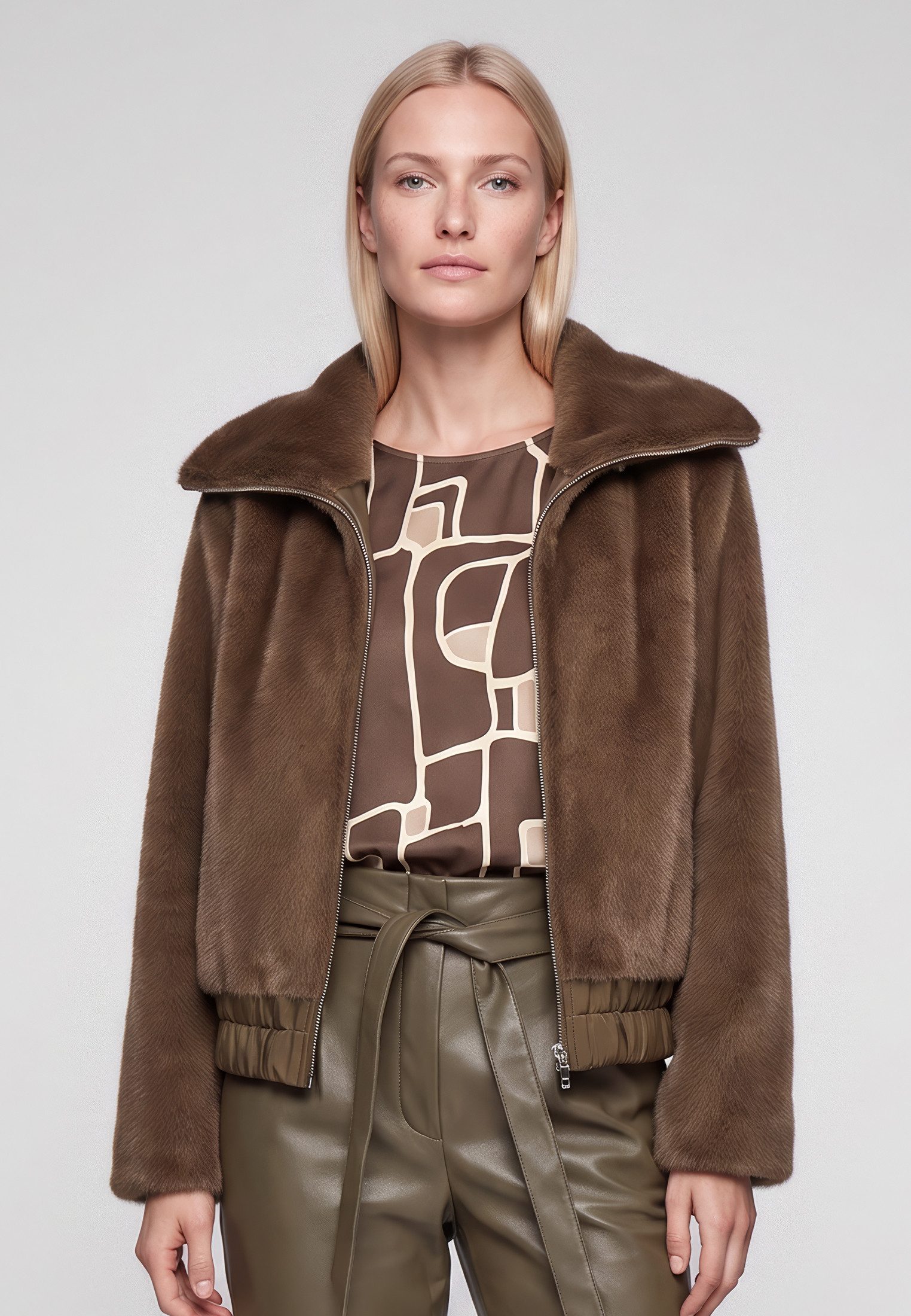 MARC AUREL Kurzjacke mit Nylon Details