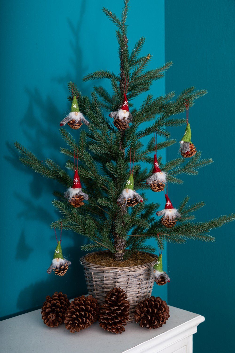 Winterwichtel für Hängedekoration Set, Wohnando 24er Geschenke Weihnachtsbaum und zum Anhängen