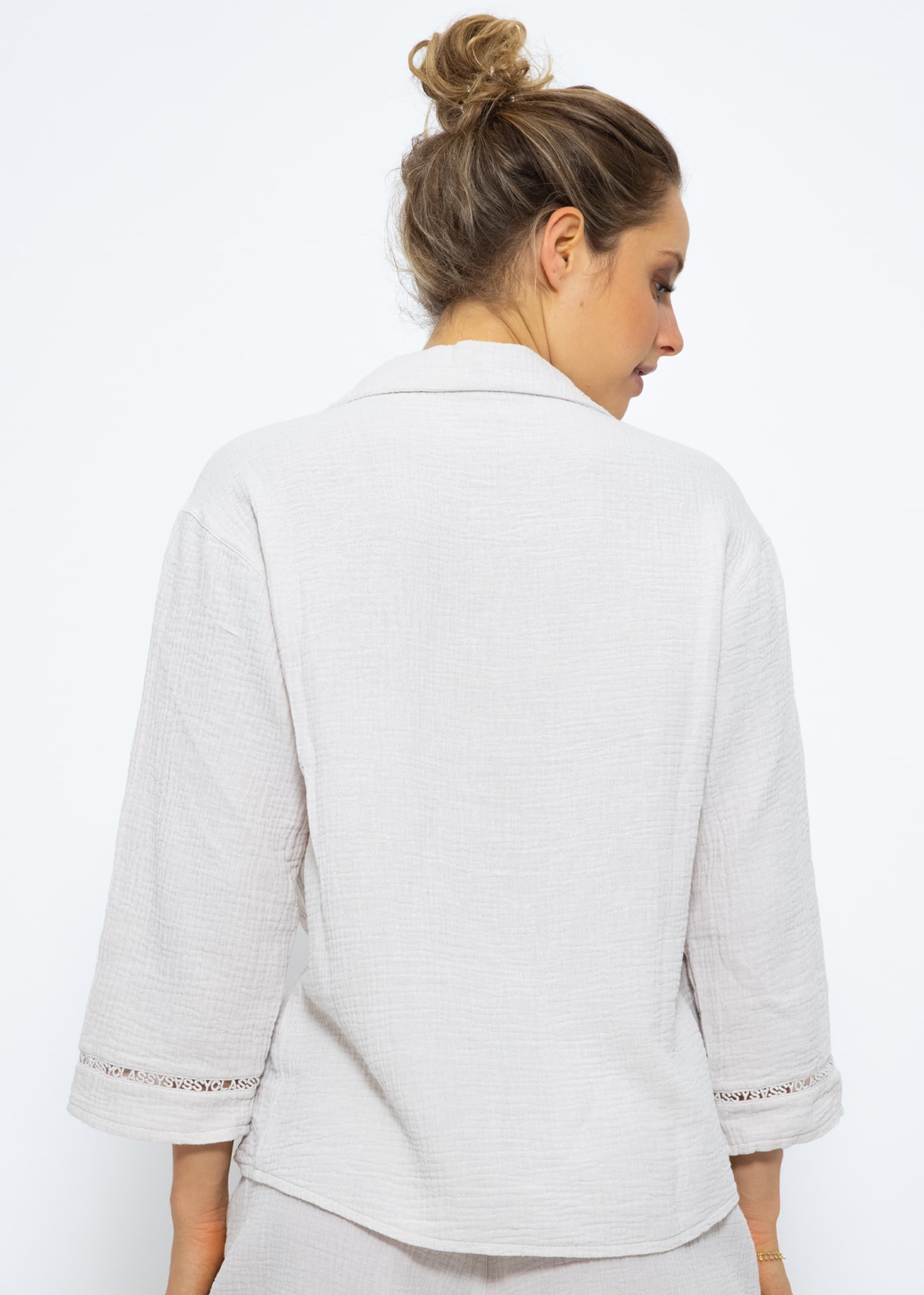 SASSYCLASSY Pyjamaoberteil Pyjamabluse Damen aus weichem Musselin SLEEPWEAR Kollektion Schlaf Musselinshirt Pink Beige Taupe