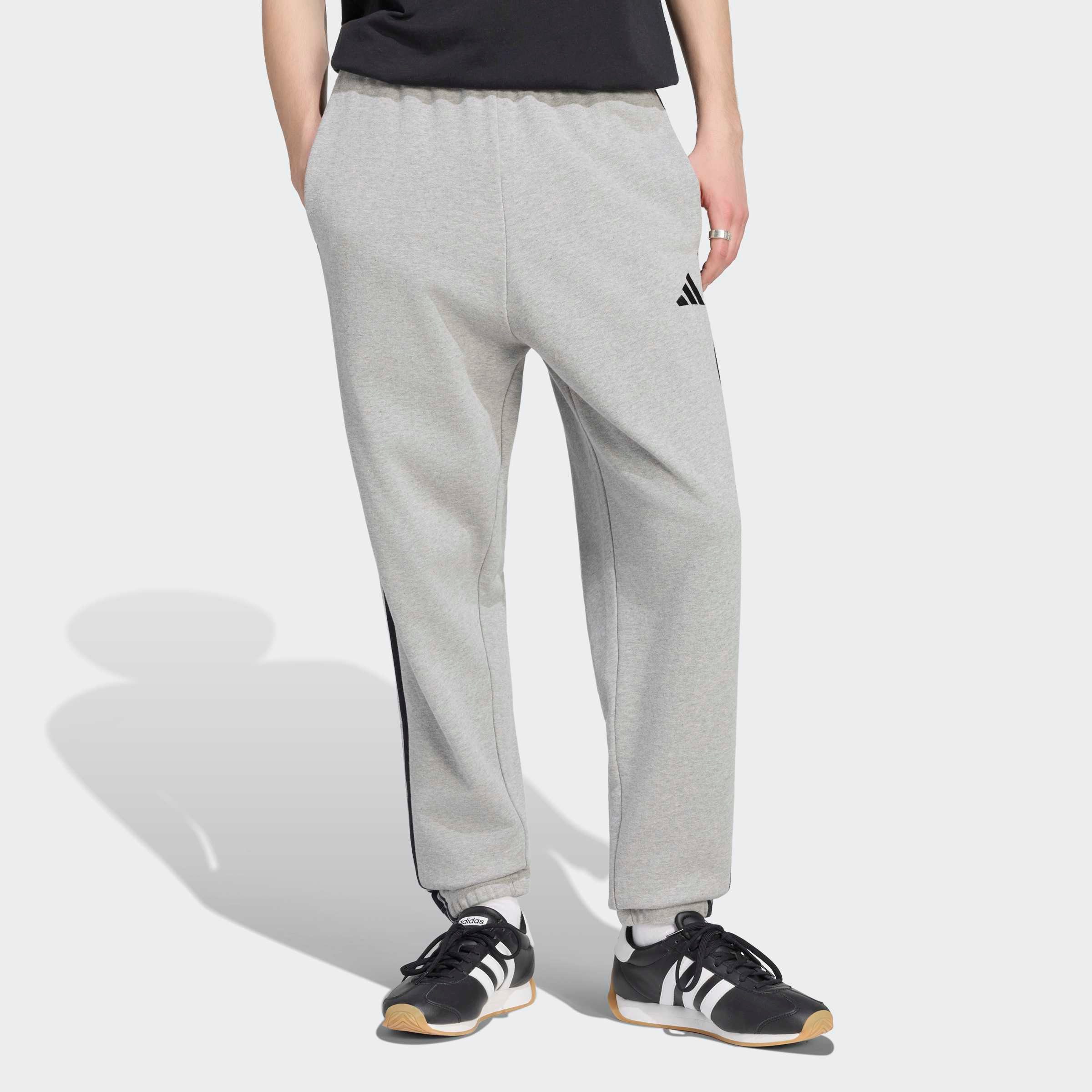 Sporthose ESSENTIALS 3-STREIFEN, FRENCH TERRY, SCHMAL ZULAUFEND, BÜNDCHEN