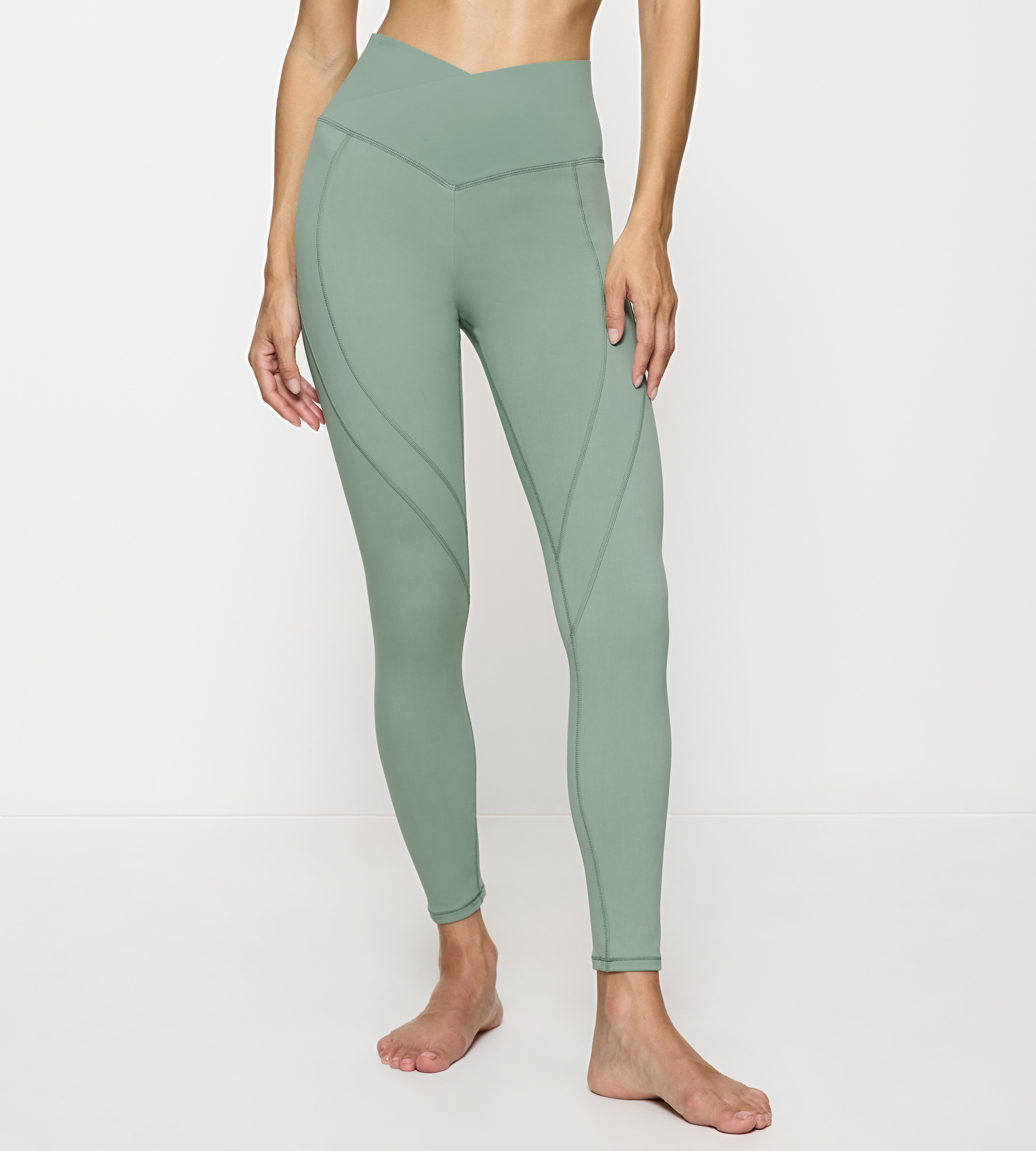 triaction by Triumph Sporthose Cardio RTW High-Rise Leggings atmungsaktiv