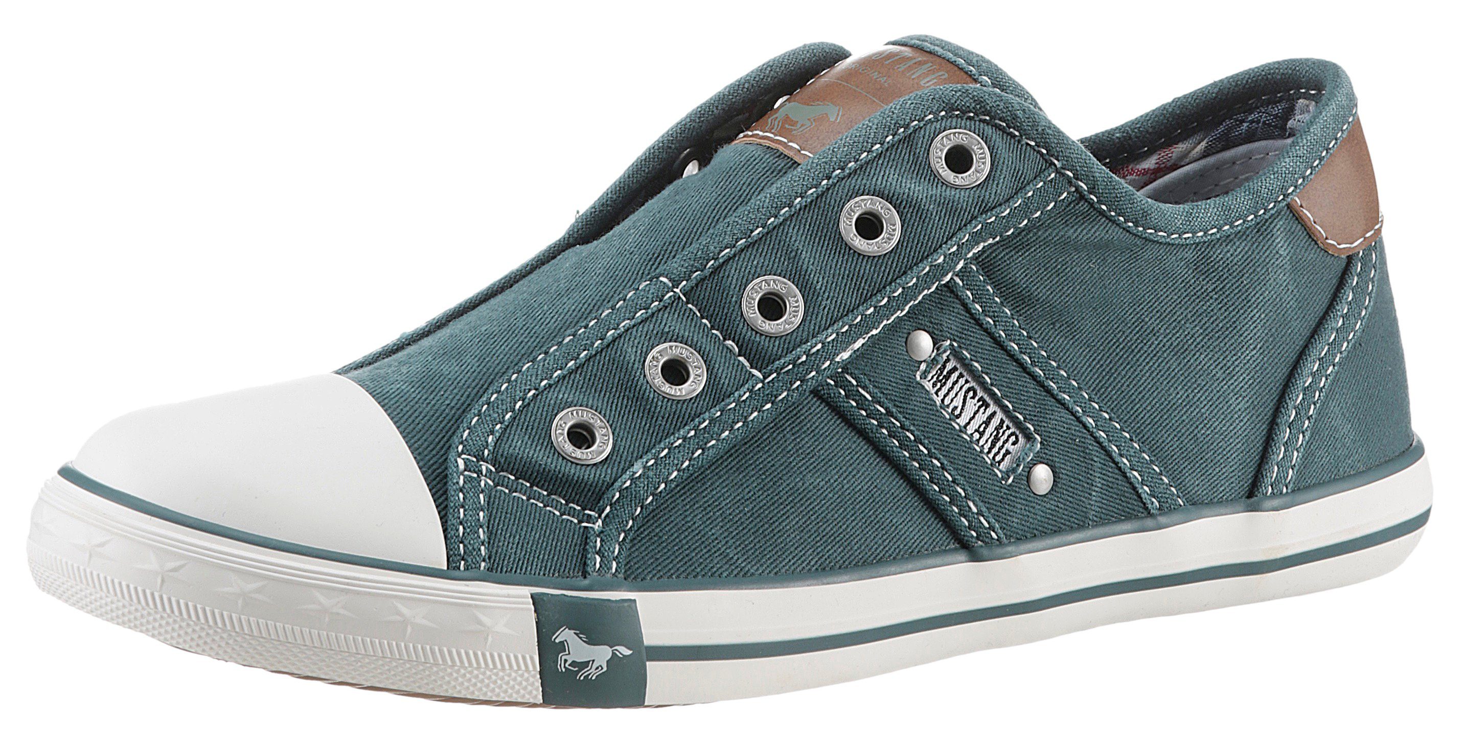 Slip-On Sneaker
