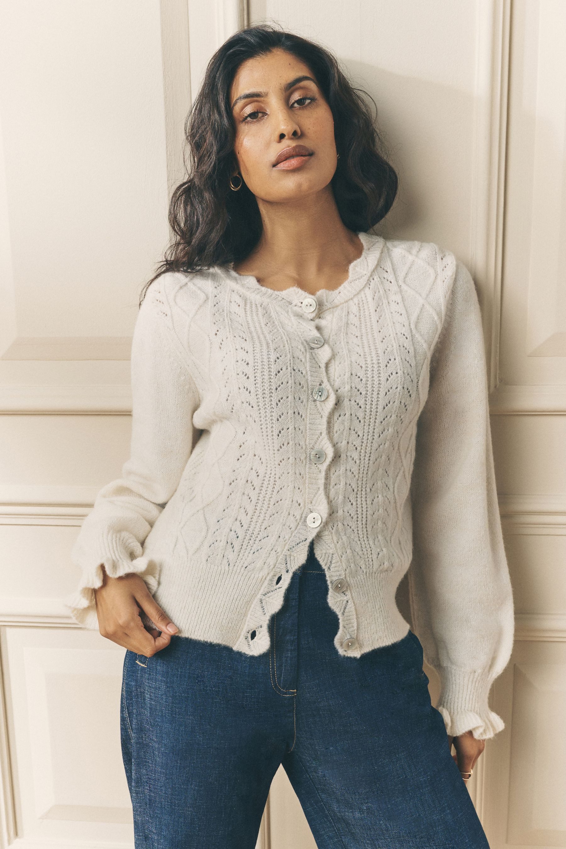 LAURA ASHLEY Strickjacke Laura Ashley Strickjacke mit Pointelle (1-tlg)