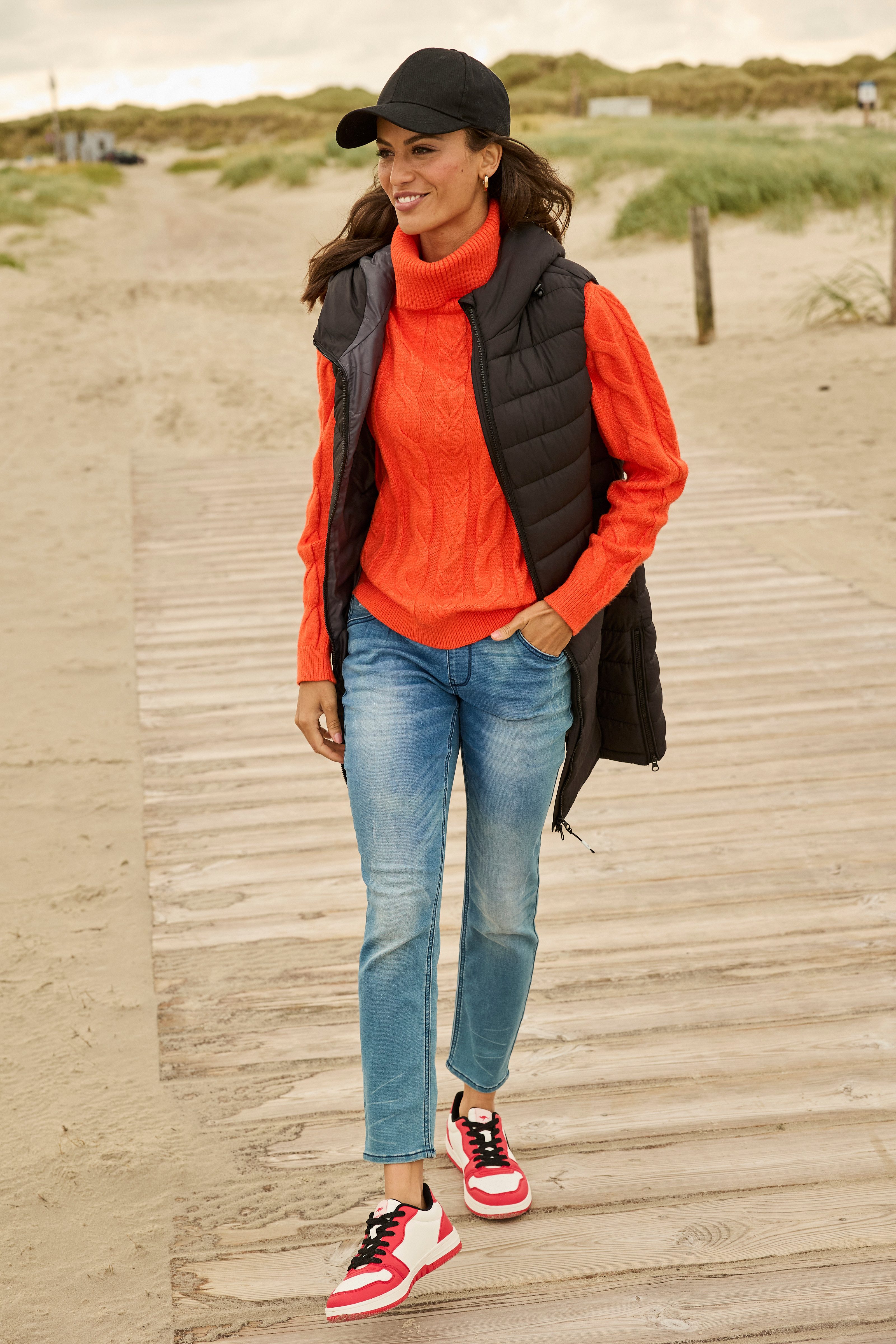 Zum Outfit 9