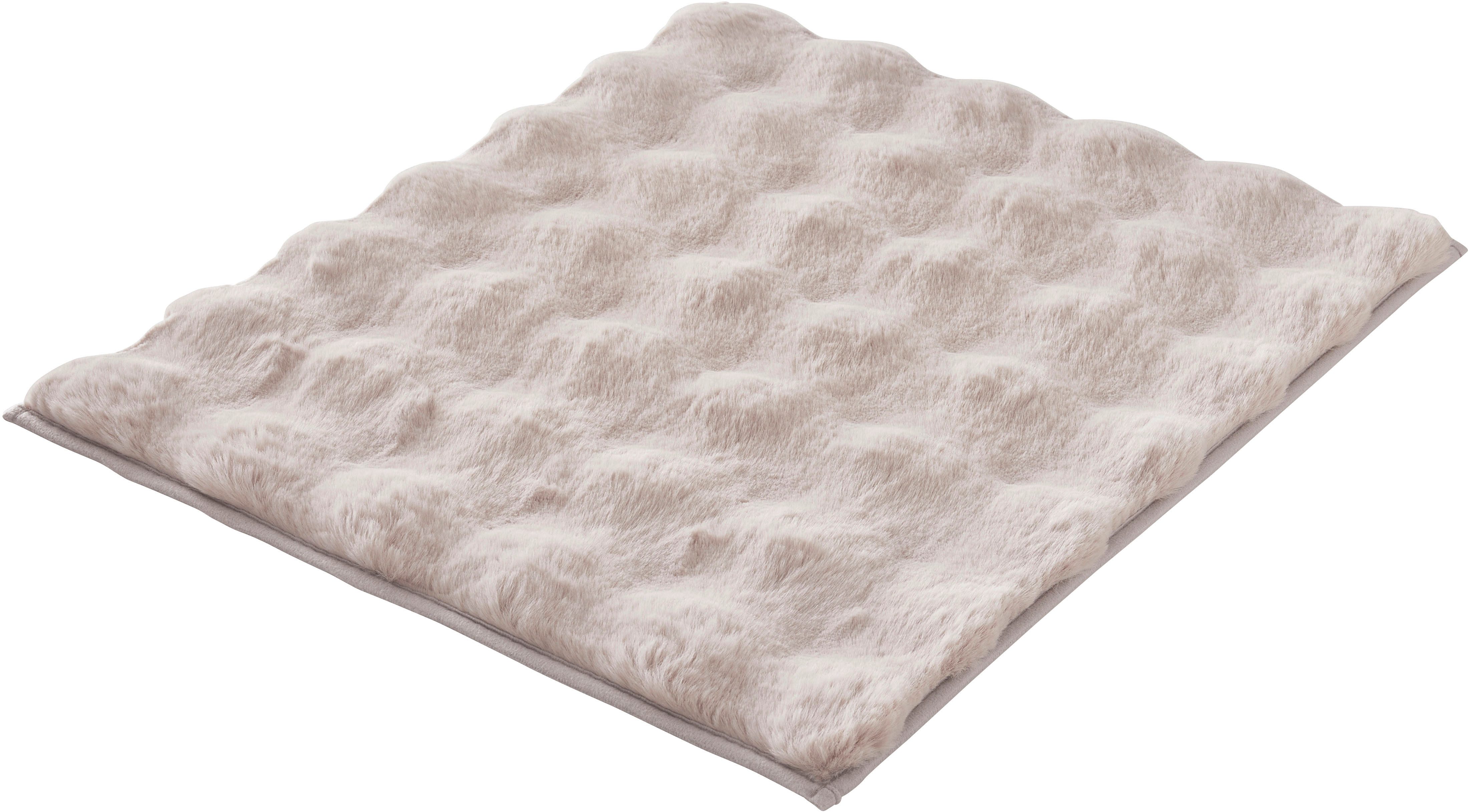 Kleine Wolke Badematte Cloud, Badvorleger, Badezimmer Teppich, Höhe 28 mm, rutschhemmend beschichtet, fußbodenheizungsgeeignet, Polyester, rechteckig, Badteppich, Uni Farben, Hoch-Tief Effekt, besonders weich
