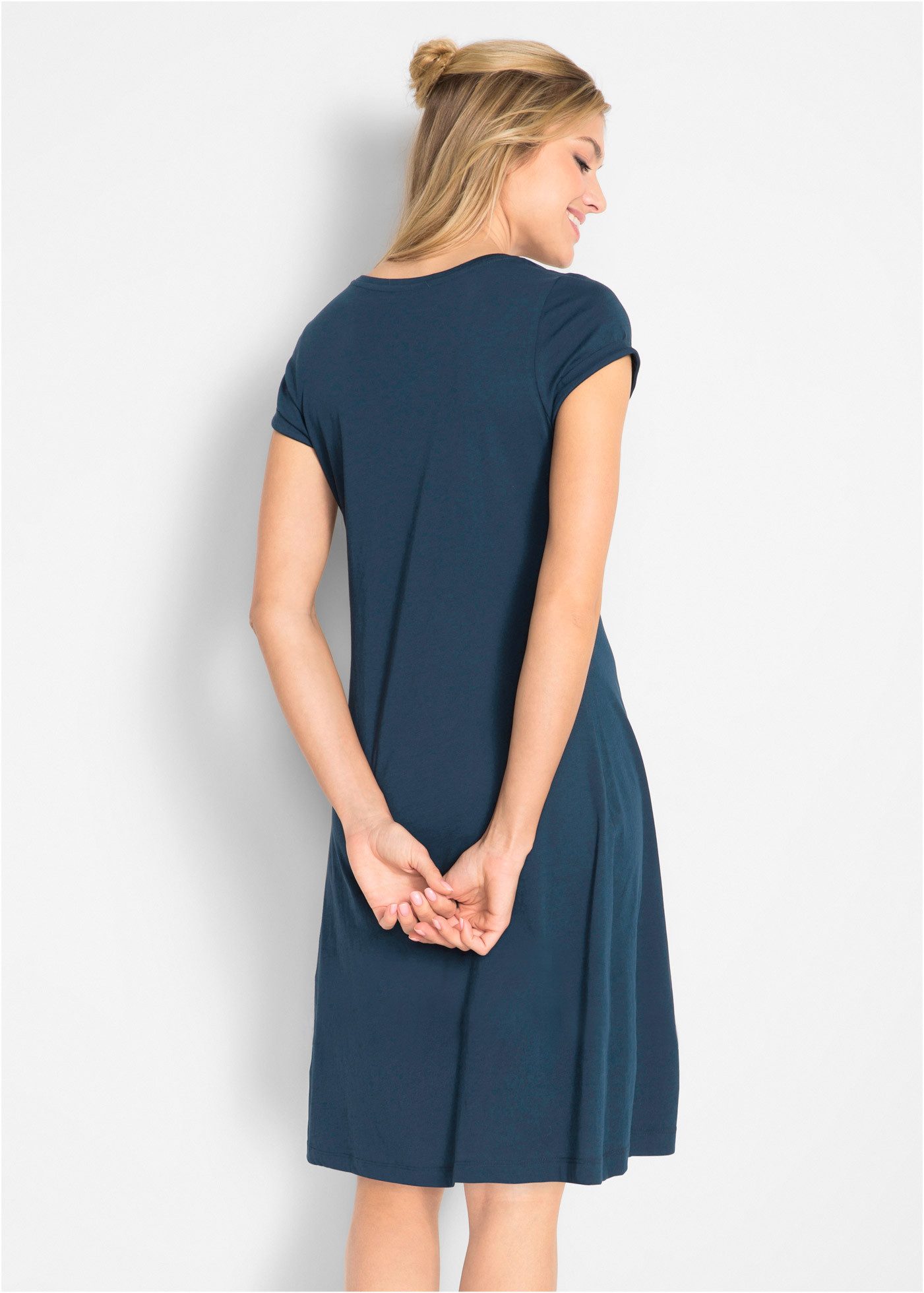 bonprix Shirtkleid für warme Tage, aus reiner Baumwolle, taillierte Passfor günstig online kaufen
