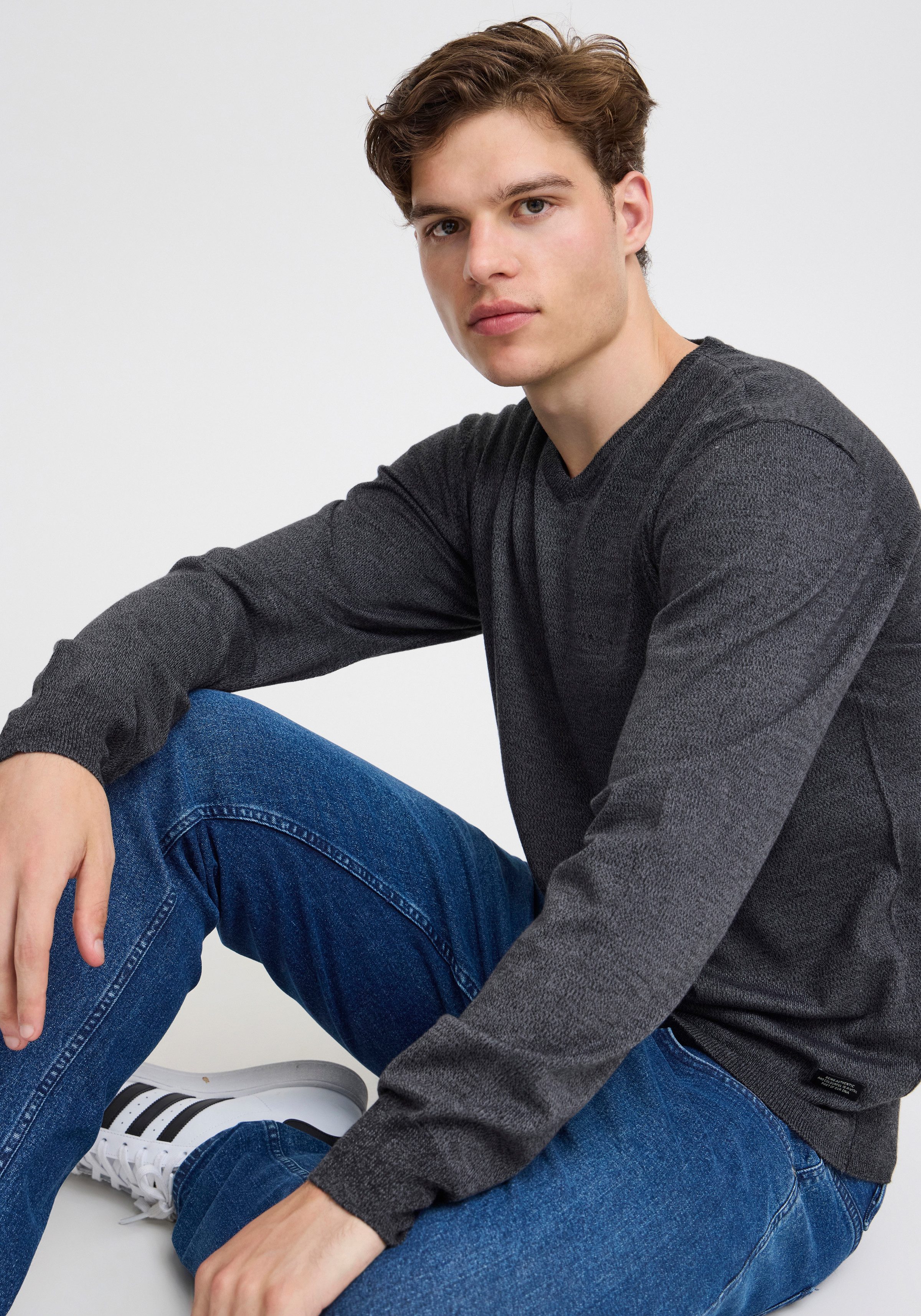 Blend V-Ausschnitt-Pullover BHBRUTON V-neck günstig online kaufen