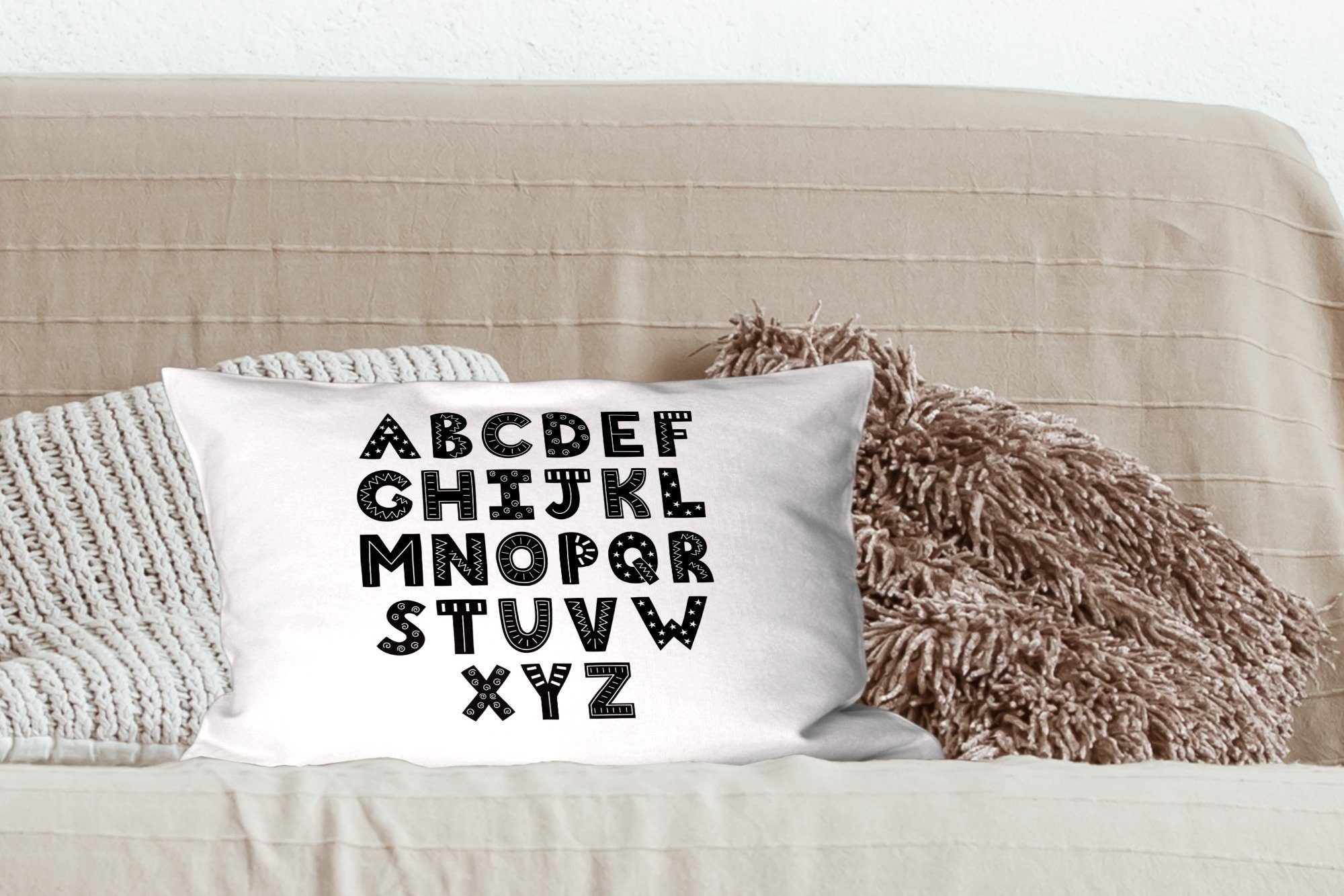 Dekokissen des in Dekoration, Wohzimmer Dekokissen schwarzen Zierkissen, Füllung, Schlafzimmer Alphabets MuchoWow Illustration Buchstaben, mit