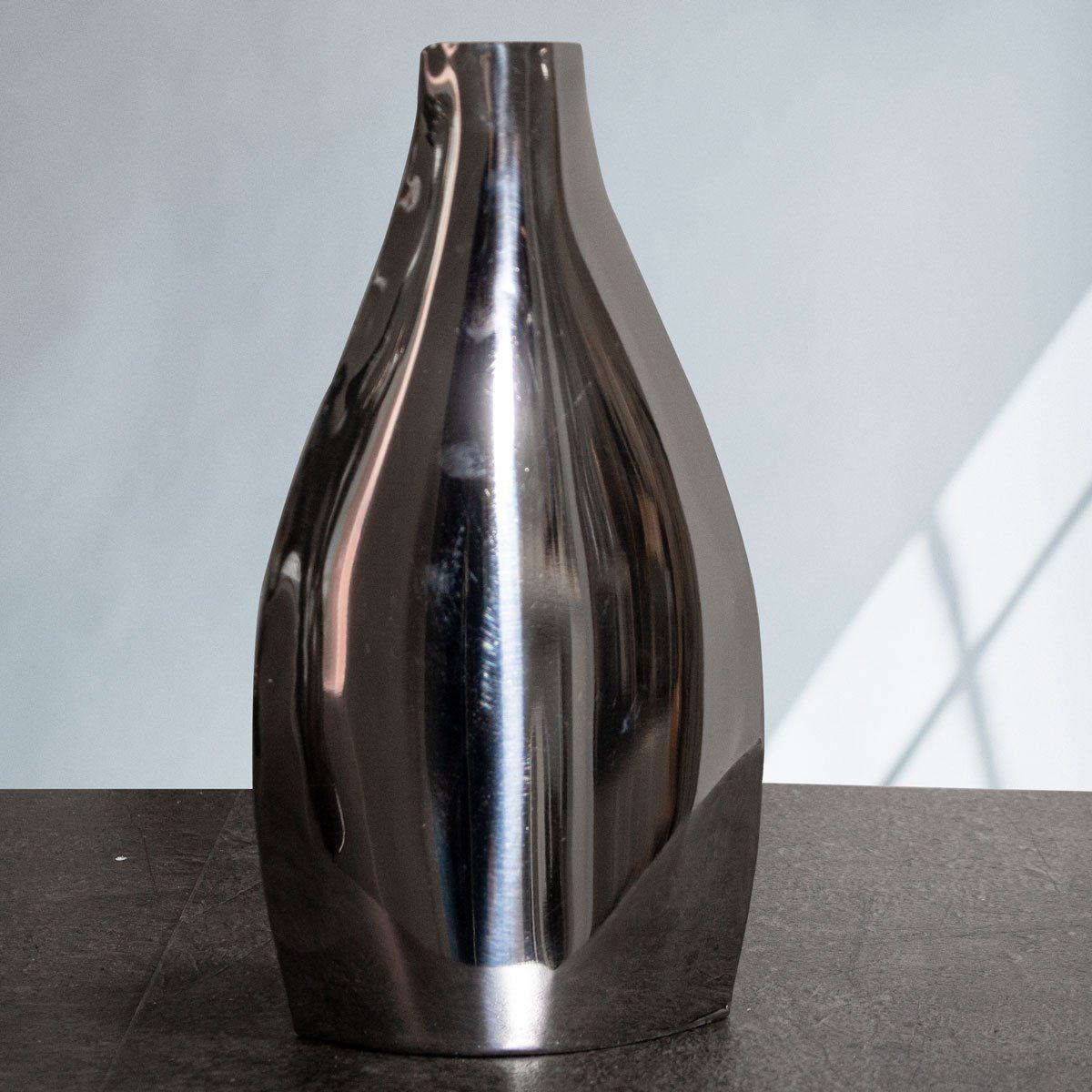 Antikas Dekovase Aluminium Vase, Amphore, Vase, Silberfarbend, Flach