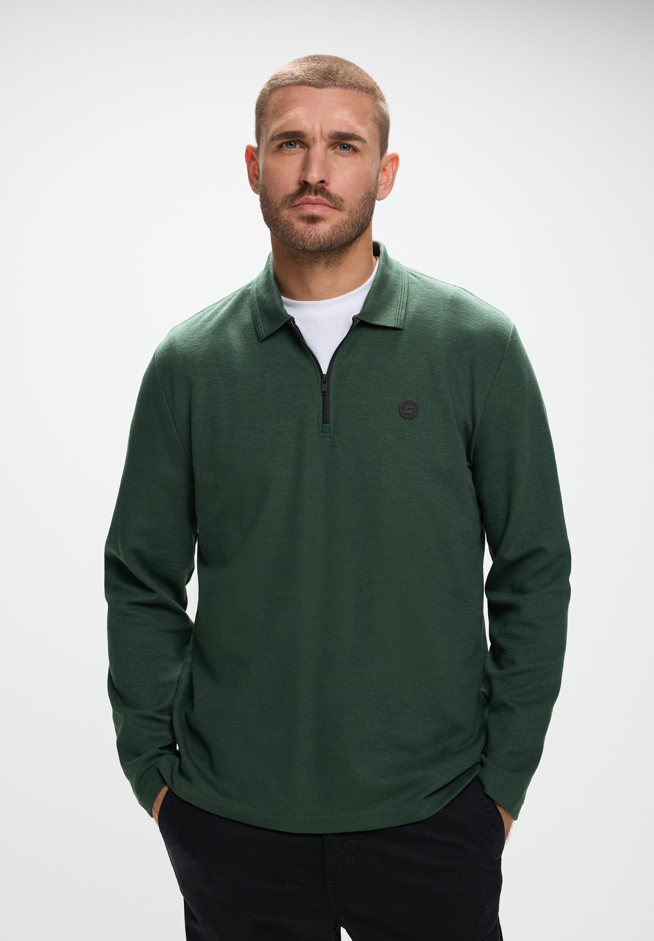 STREET ONE MEN Poloshirt mit Seitlichen Einschlitzen am Saum günstig online kaufen