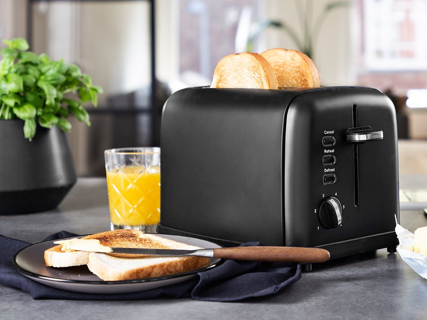 PRINCESS Toaster, 2 kurze Schlitze, für Toastbrot, 950 W, Doppelschlitz 2 Scheiben Toastmaschine Toster mit Brötchenaufsatz