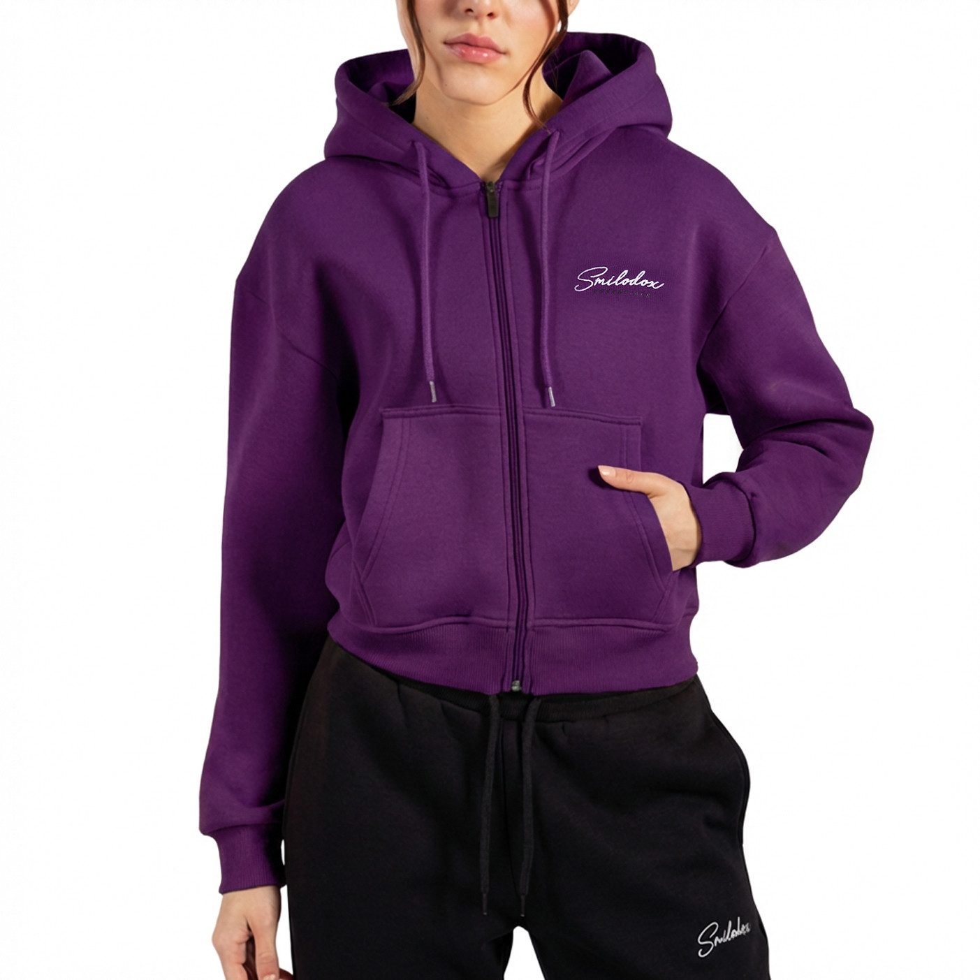 Smilodox Kapuzenstrickjacke Enara, Strickjacke mit Frontzipper und Kängurutasche, Sweatjacke gesticktes Logo weicher Stoff bequeme Kapuzenjacke Freizeit Sport