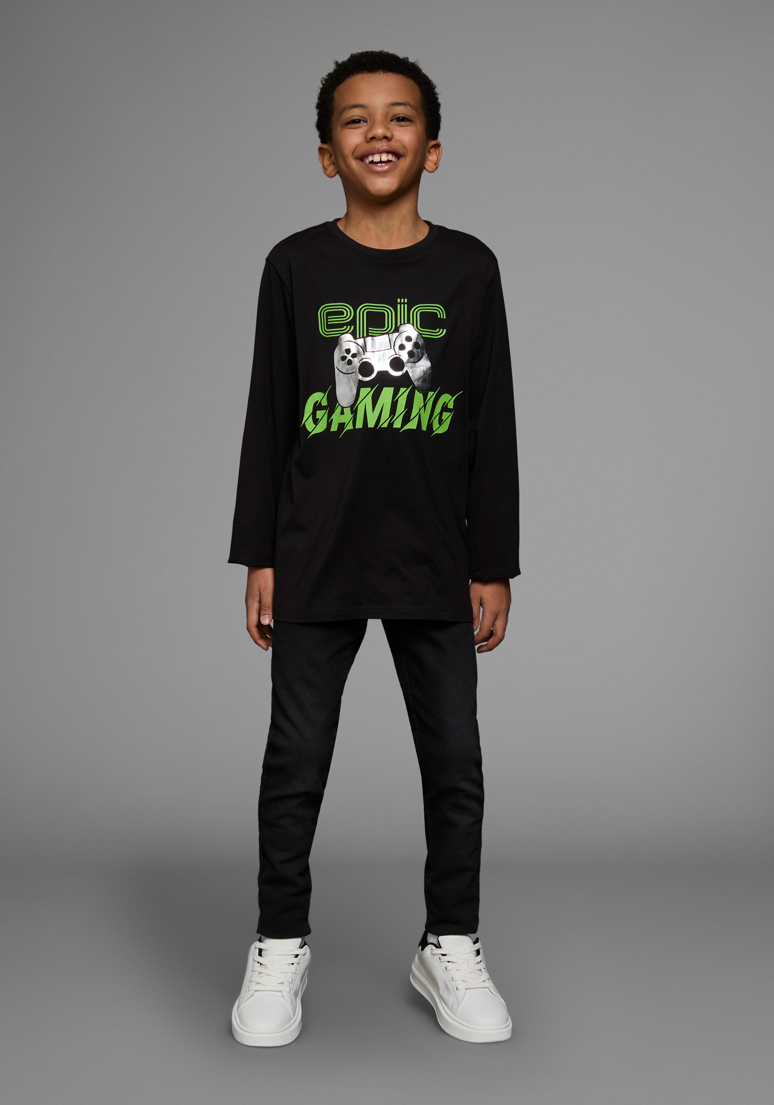 KIDSWORLD Langarmshirt Folienprint: EPIC GAMING langärmelige, mit Statement-Print, mit Folienprint