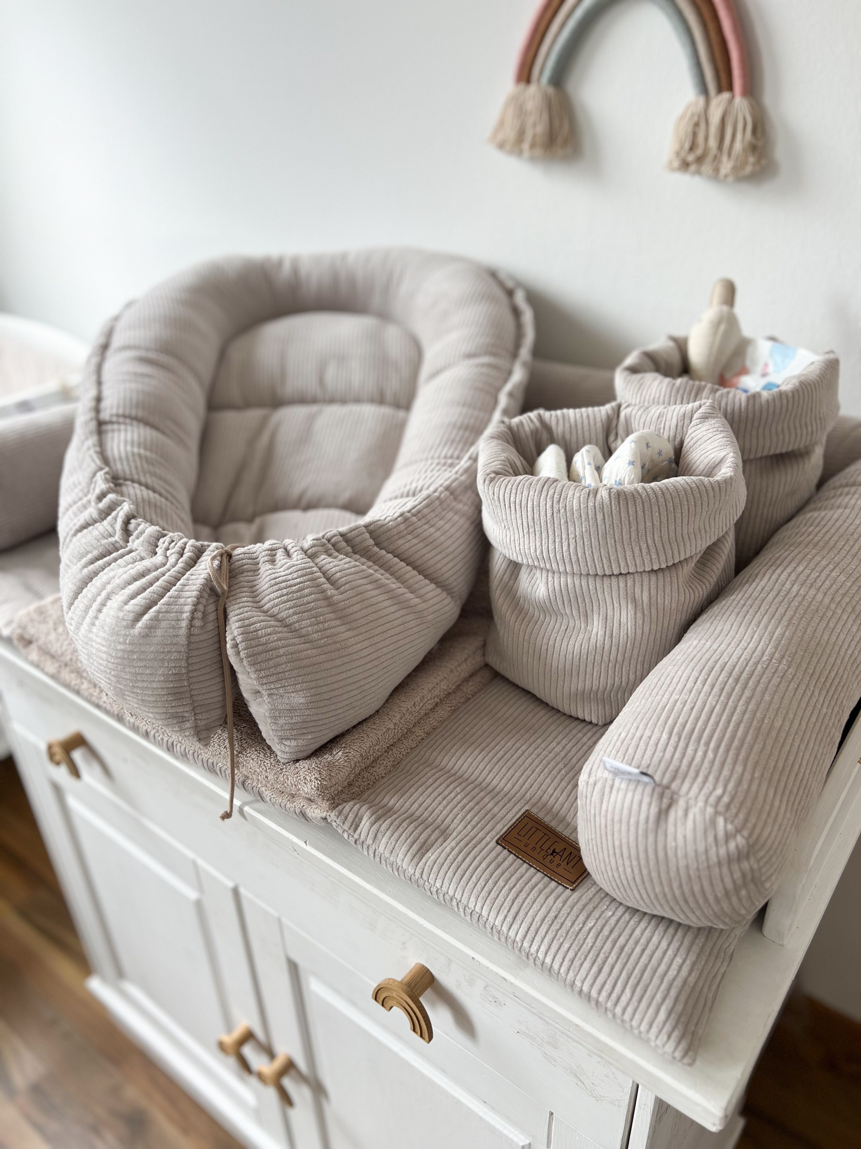 LittleANTunique Nestchenschlange Wickeltischumrandung I Bettschlange Cord beige I Babybettumrandung, kuschelig weich, Schutz vor harten Kanten oder Gitterstäben – Bild 4 von 5