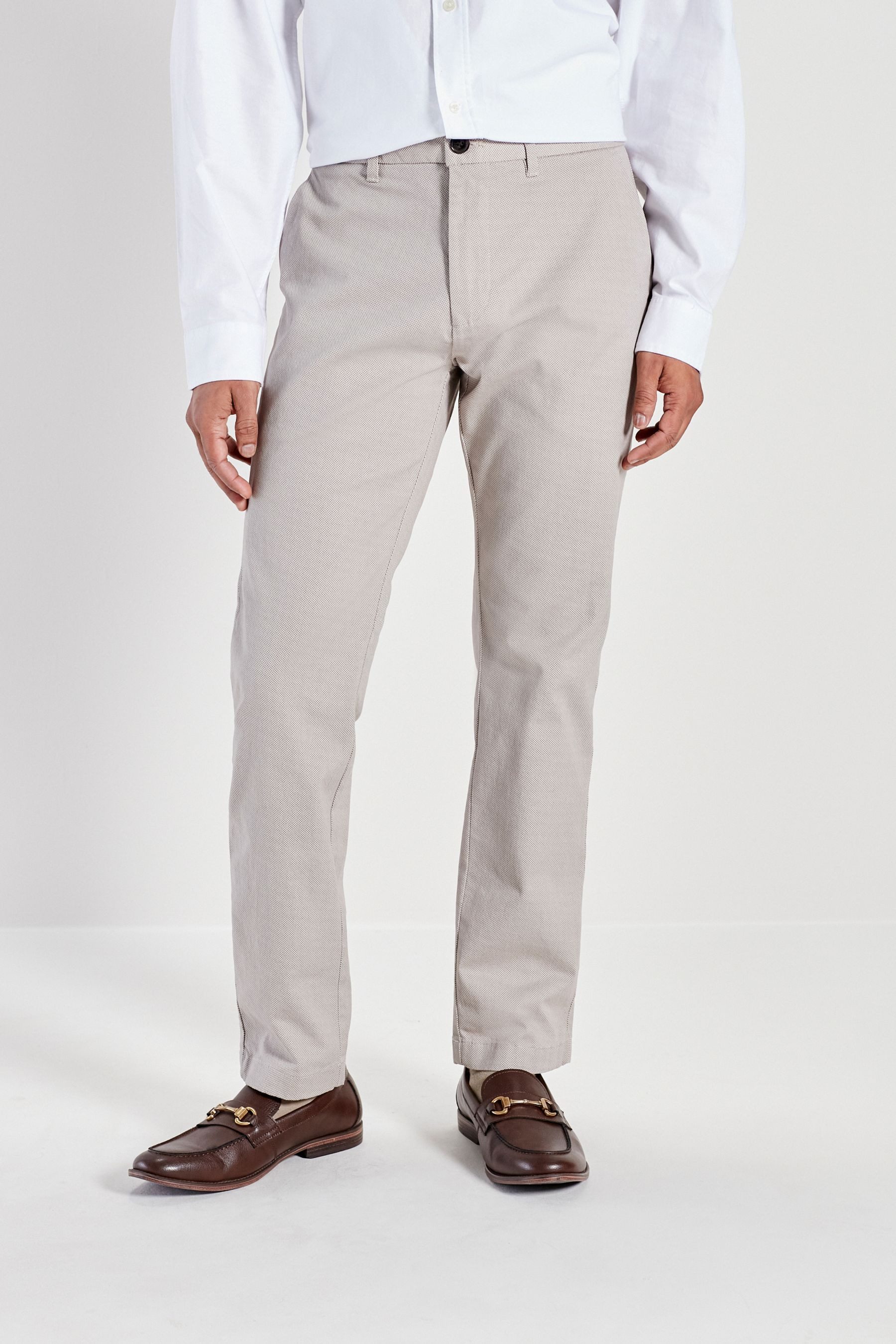 Next Chinohose Weiche Straight Fit Stretch-Chinohose günstig online kaufen