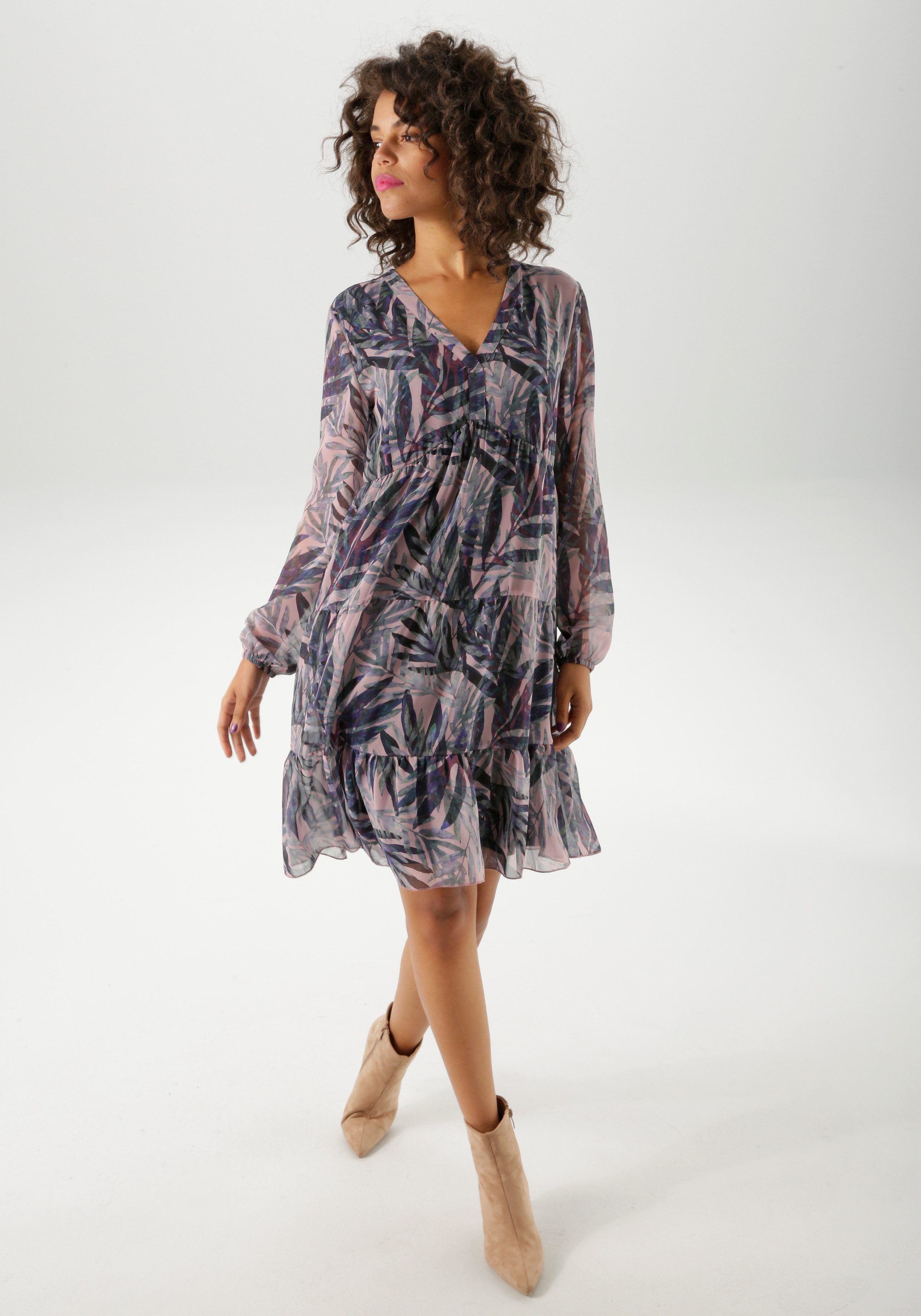 Aniston CASUAL Tunikakleid mit exotischen Blättern im Batik-Look bedruckt günstig online kaufen
