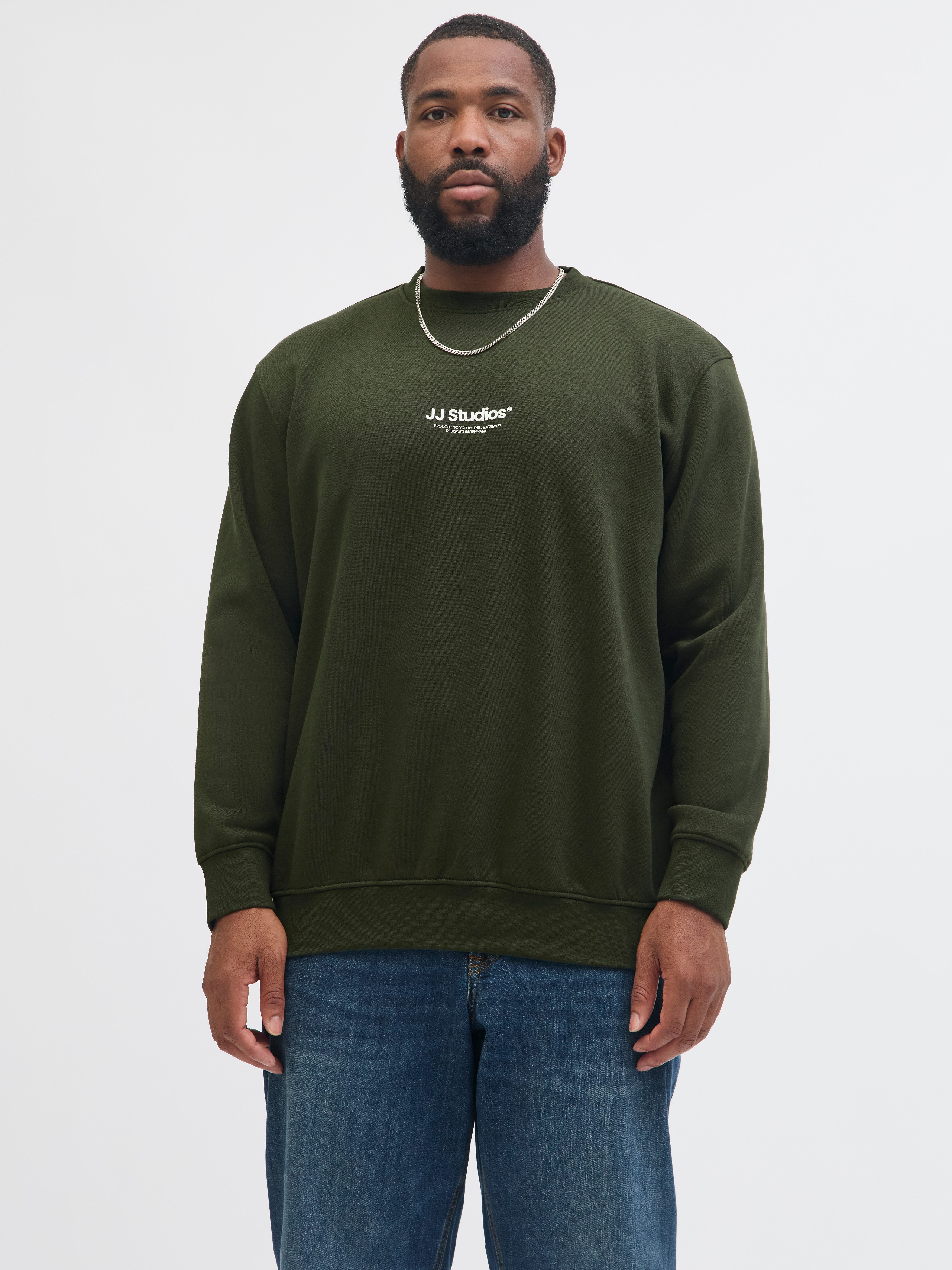 Jack & Jones PlusSize Sweatshirt JJESOHO SWEAT CREW NECK NOOS PLS mit Logob günstig online kaufen