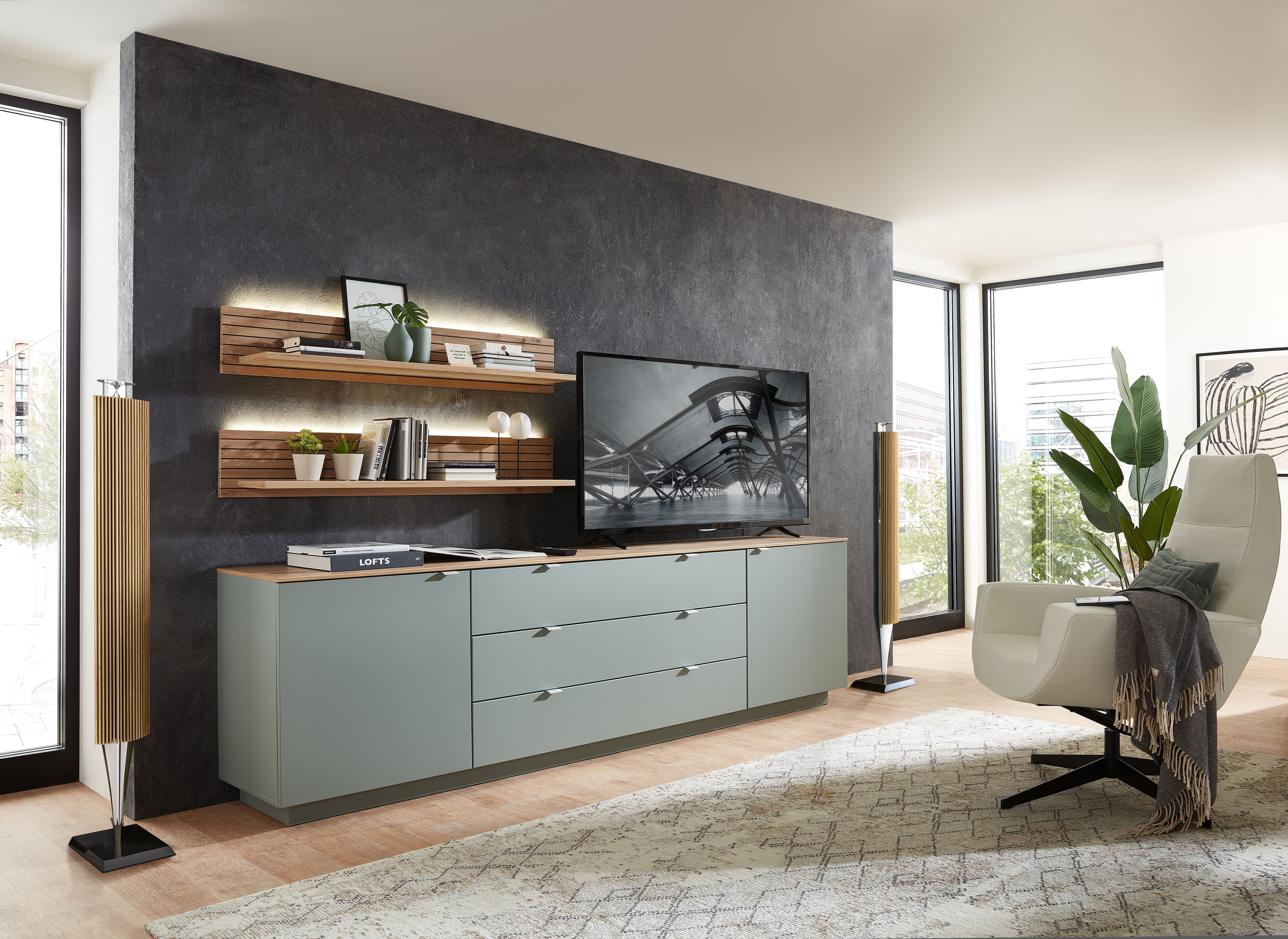Innostyle TV-Schrank Core, TV Sideboard Stellmaß B/H/T 240x77x44 cm (1-St) TV Sideboard mit 2 Holztüren und 3 Schubkästen mit Doppelzarge