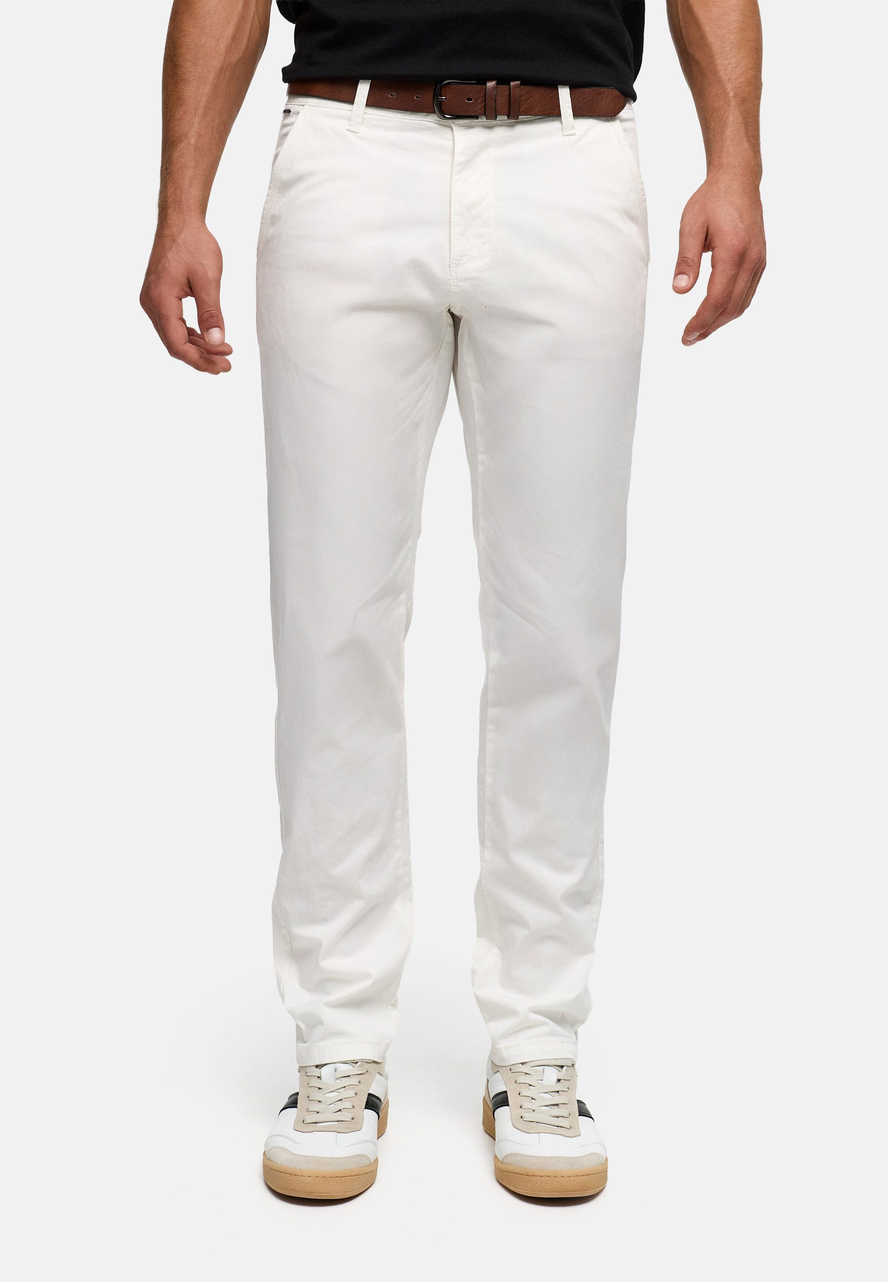 INDICODE Chinohose Herren INPilli Regular-Fit Baumwollhose mit schmaler Passform mit praktischem, integriertem Gürtel
