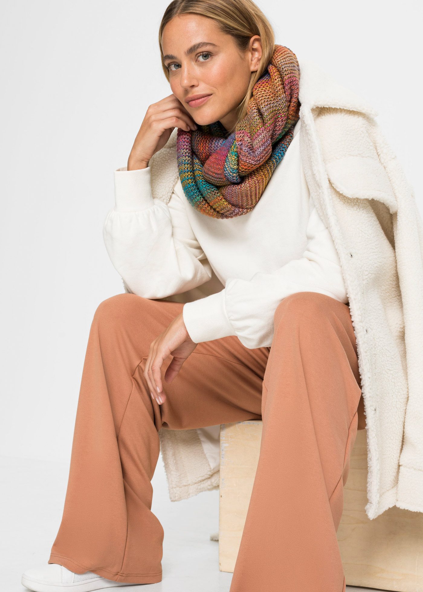 bonprix Loop, aus Polyacryl, bunter Farbverlauf, bequeme Passform