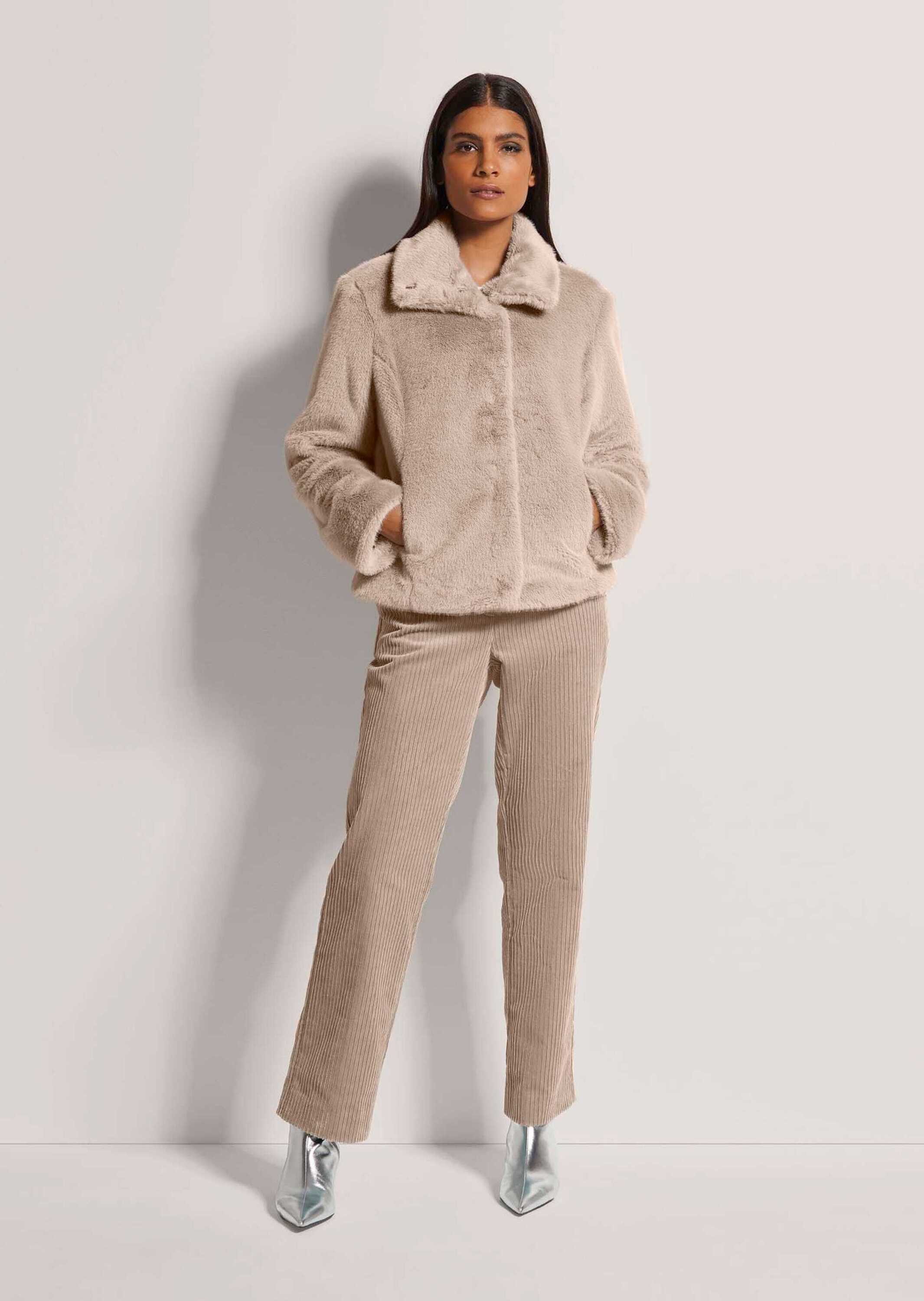 MADELEINE Outdoorjacke Webpelz-Kurzjacke mit Stehkragen günstig online kaufen