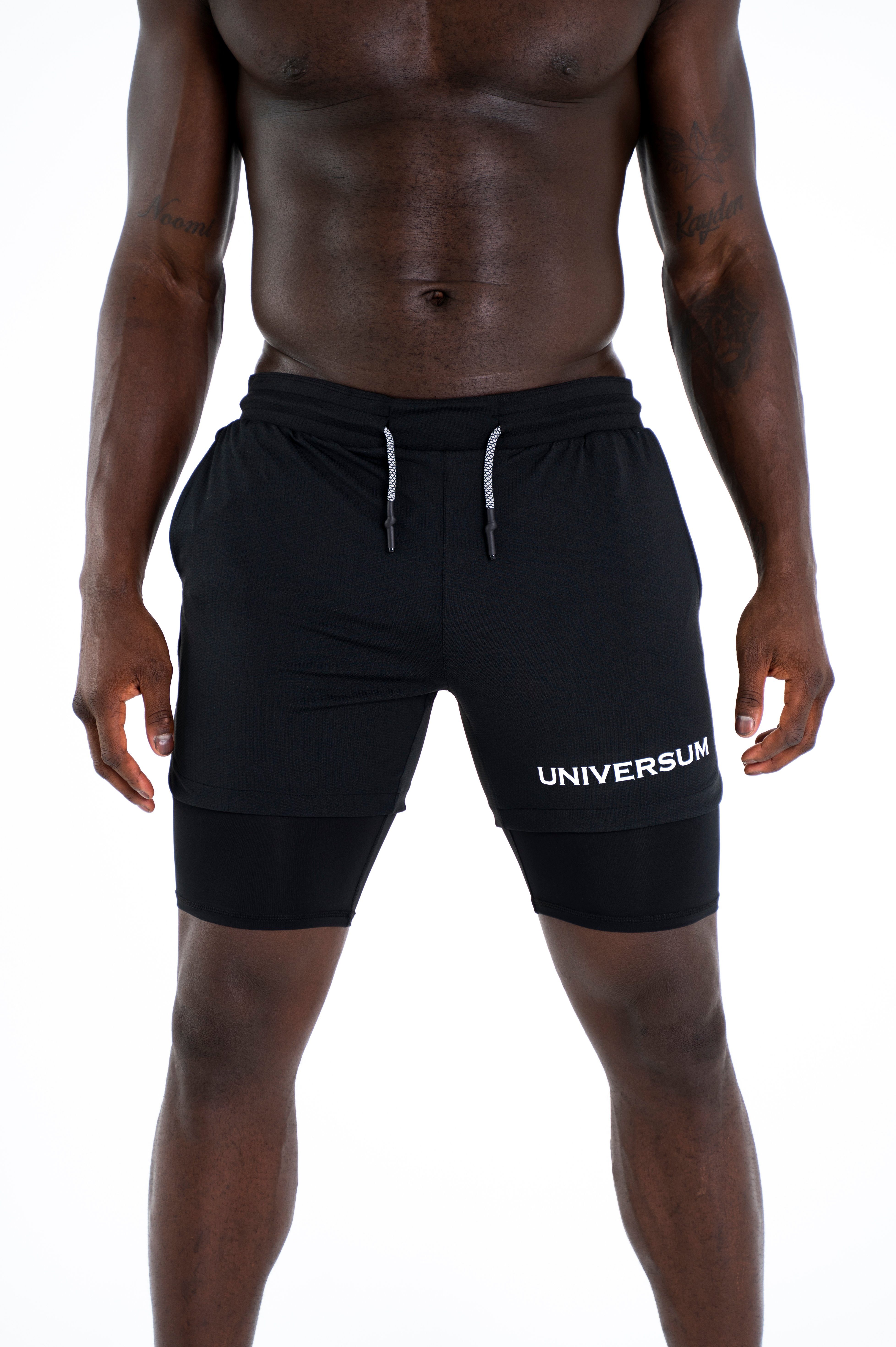 Universum Sportwear Sporthose Kurze Hose mit versteckter Handytasche Shorts mit funktioneller Unterziehhose schwarz