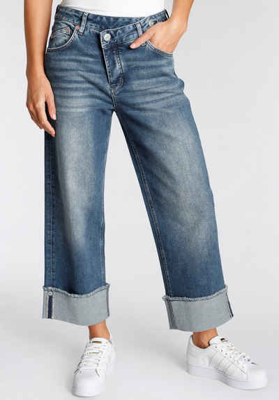 Herrlicher High-waist-Jeans »MÄZE RECYCLED DENIM« Umweltfreundlich enthält recyceltes Material