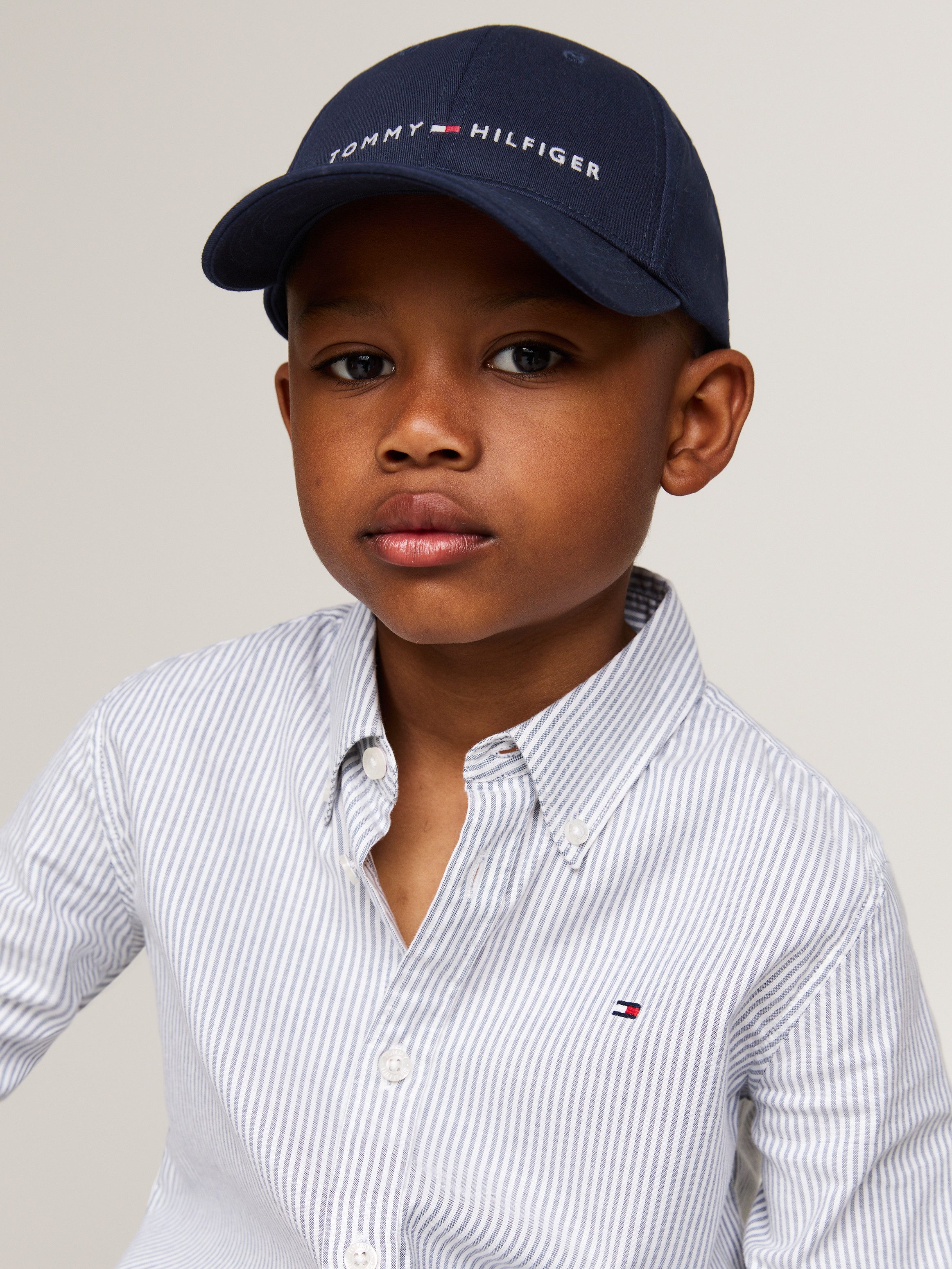 Tommy Hilfiger Snapback Cap Essential Cap Kinder Essential verstellbare Cap mit Branding