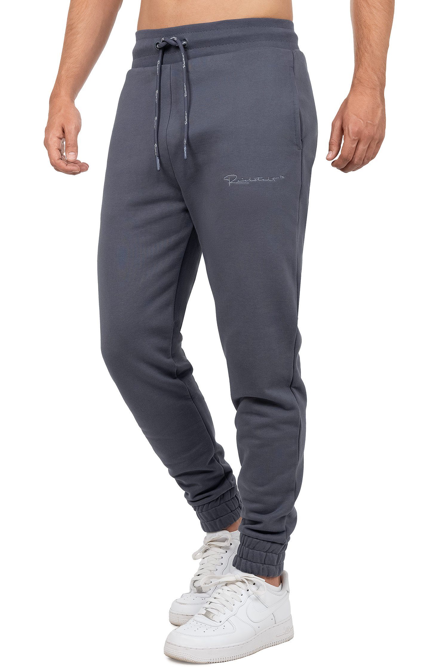 Dunkelgrau Mit Reichstadt (1-tlg) Sporthose Details Moderne Jogginghose 23RS035 eleganten