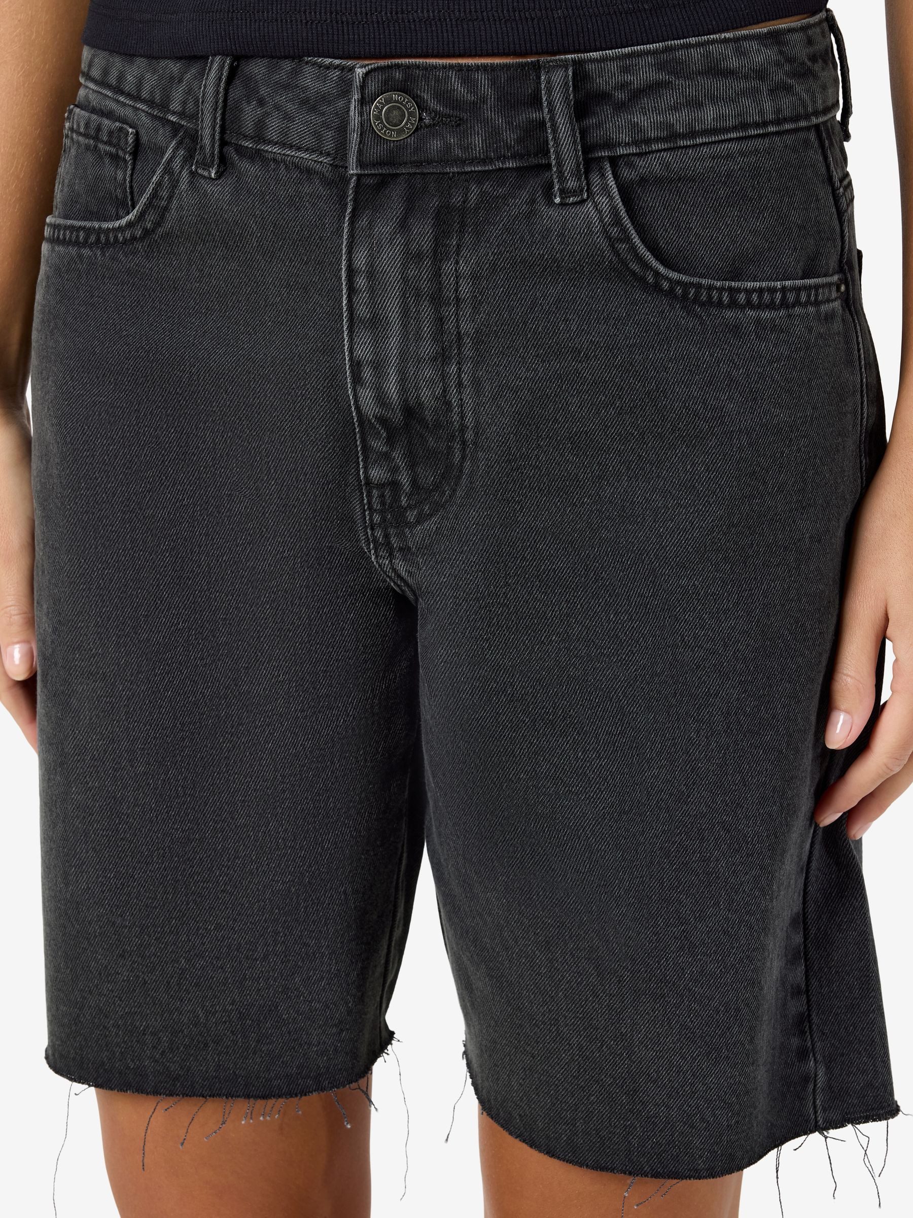 Noisy may Jeansshorts Bequeme Jeansshorts Loose Fit Sommerstyle Trenddesign (1-tlg) NMHOLLA NW LOOSE SHORTS AZ457BL NOOS