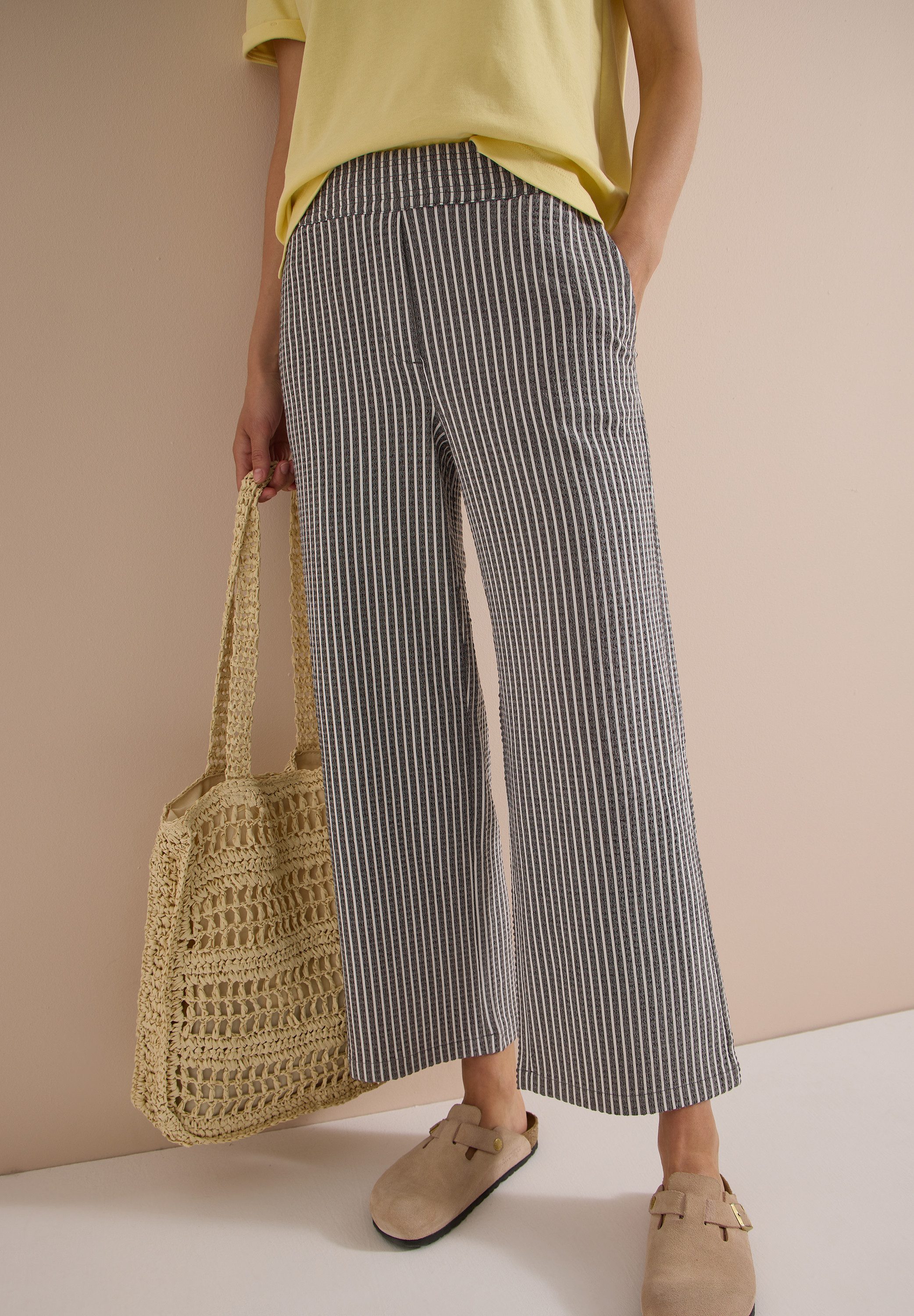 CECIL 7/8-Hose Style Neele Seersucker-Qualität, Streifenmuster, Loose Fit