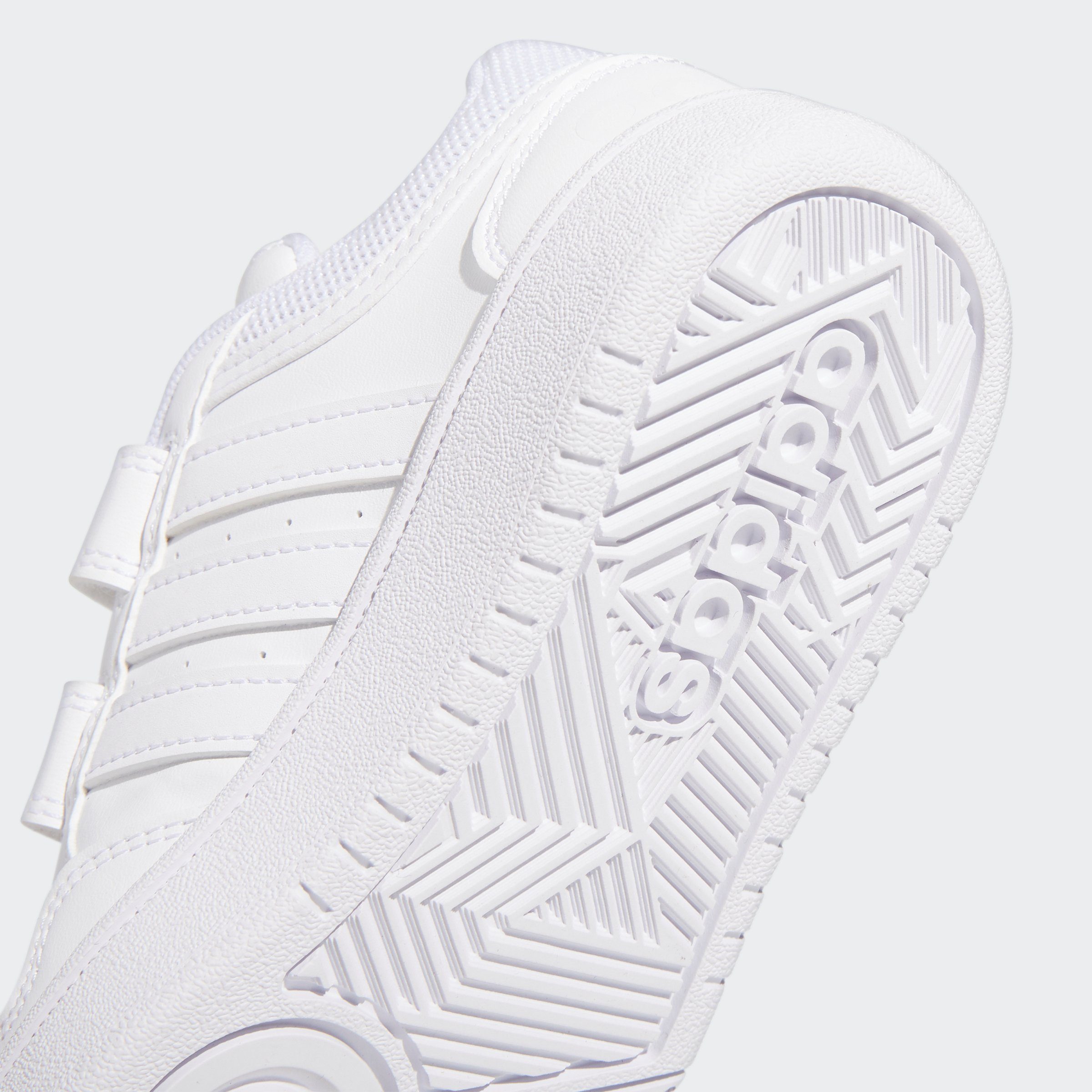 adidas / Cloud Cloud White Sportswear Sneaker Cloud HOOPS / White White