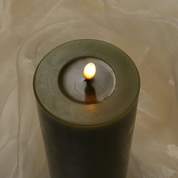 Deluxe Homeart LED-Kerze Mia Deluxe Echtwachs Wachsspiegel flackernd H: 12,5cm D:7,5cm olivgrün