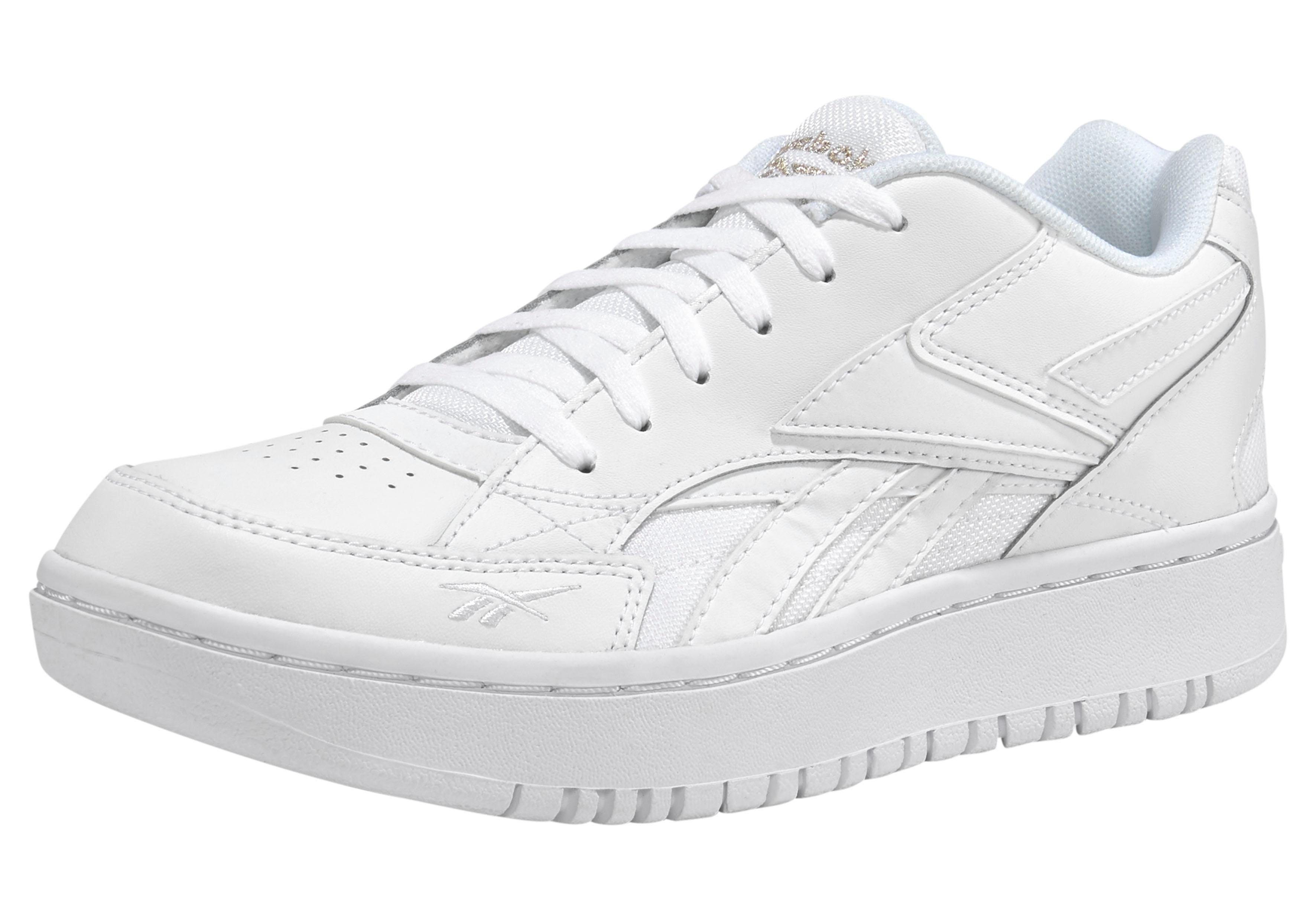 classic court sneaker