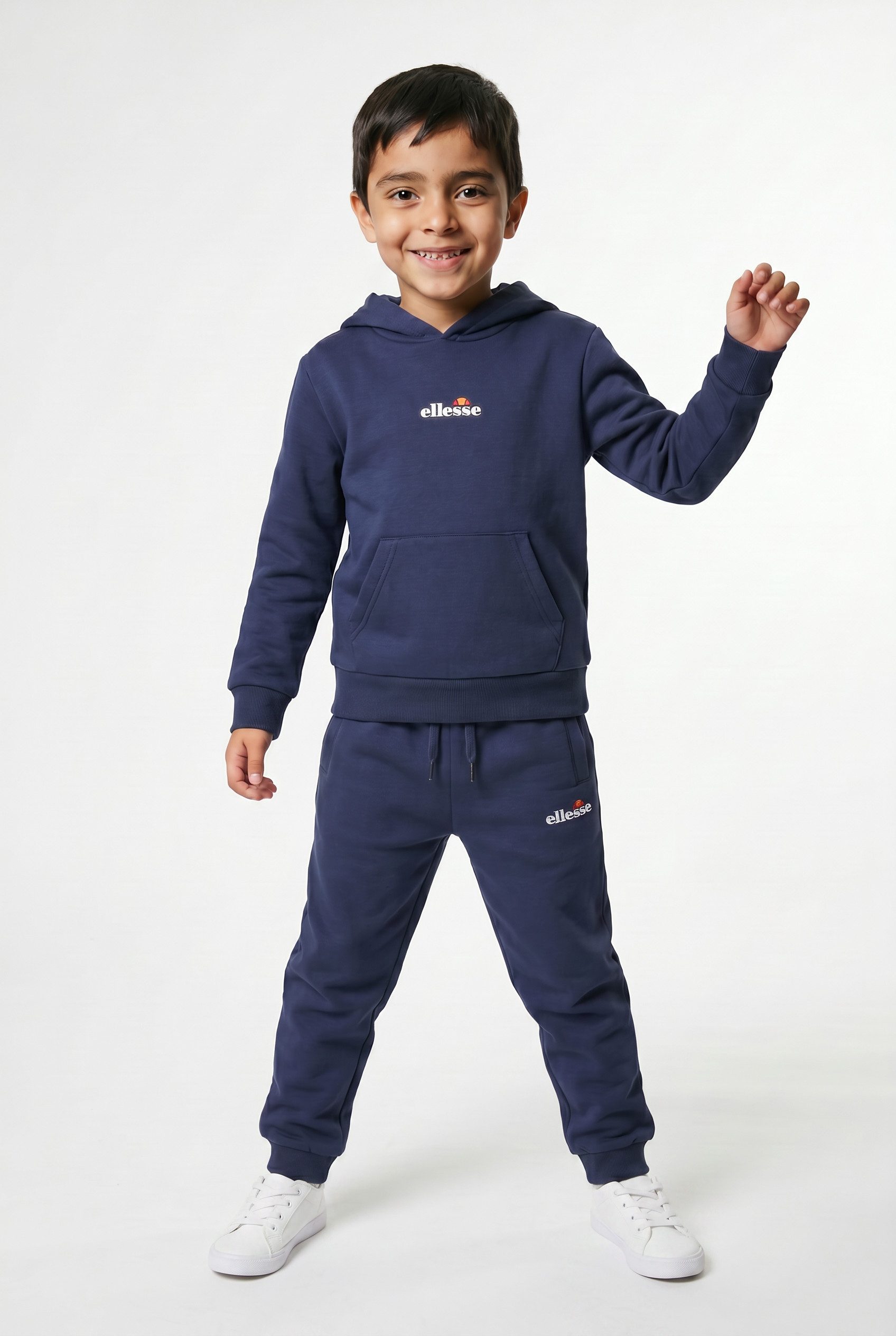 Ellesse Jogginganzug CHIVASSO JOG SUIT, aus Baumwolle und Polyester, bequeme Passform